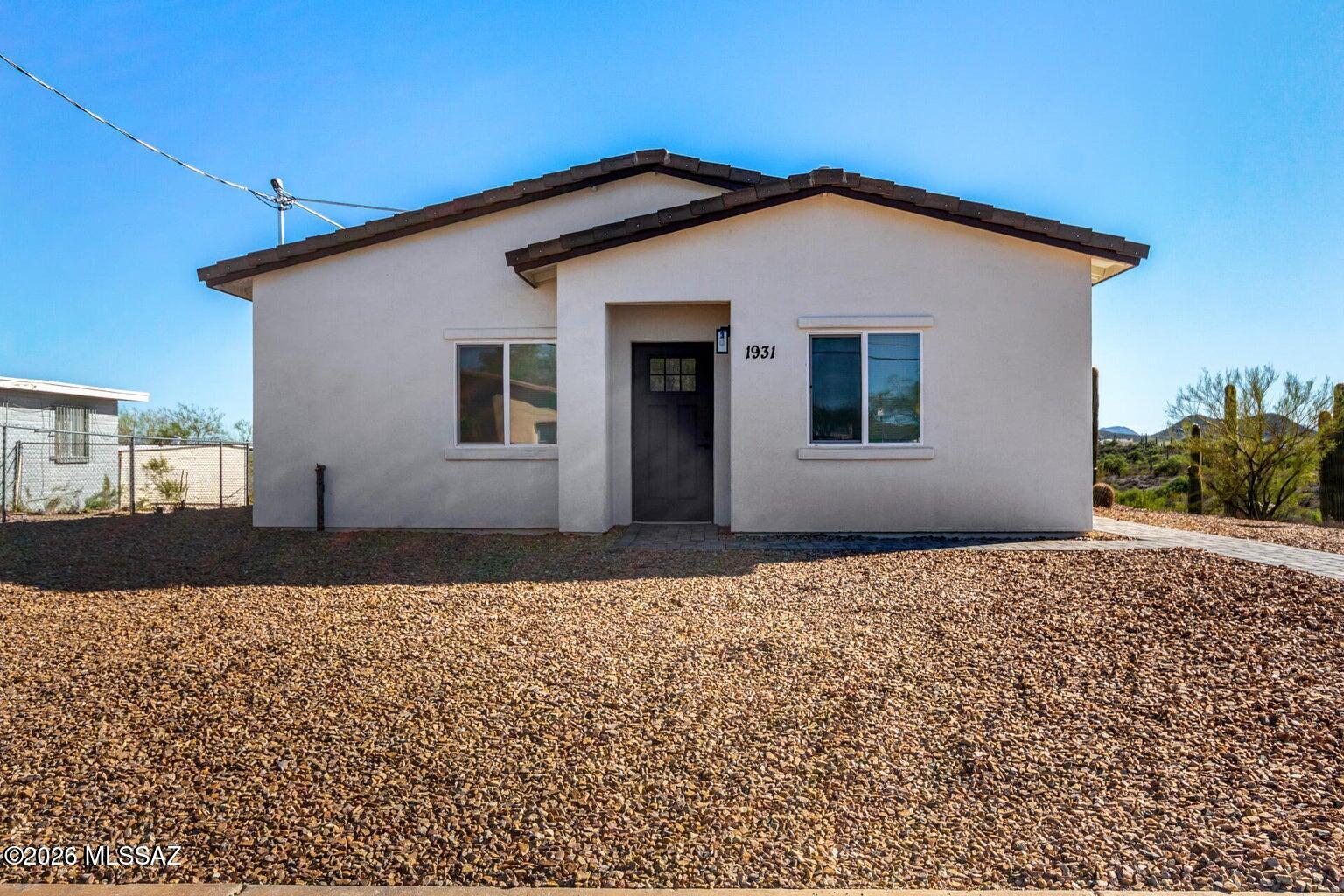 New Tucson Unit NO. 4 (1-203) - Residential