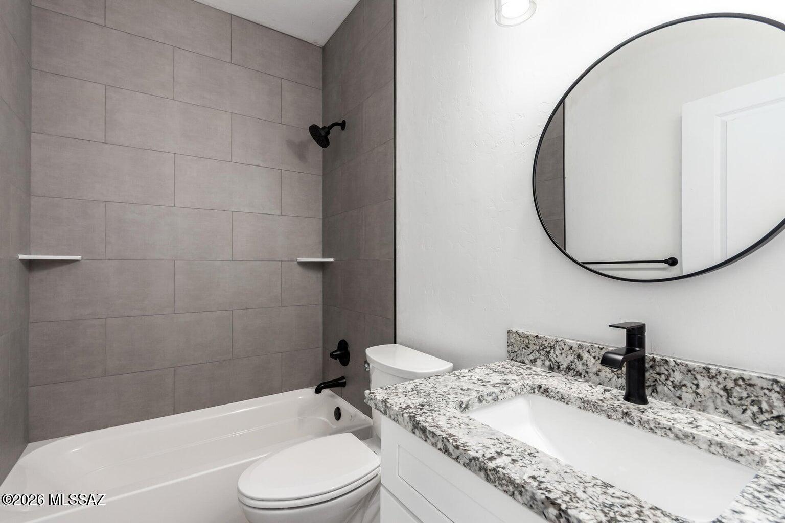 New Tucson Unit NO. 4 (1-203) - Residential