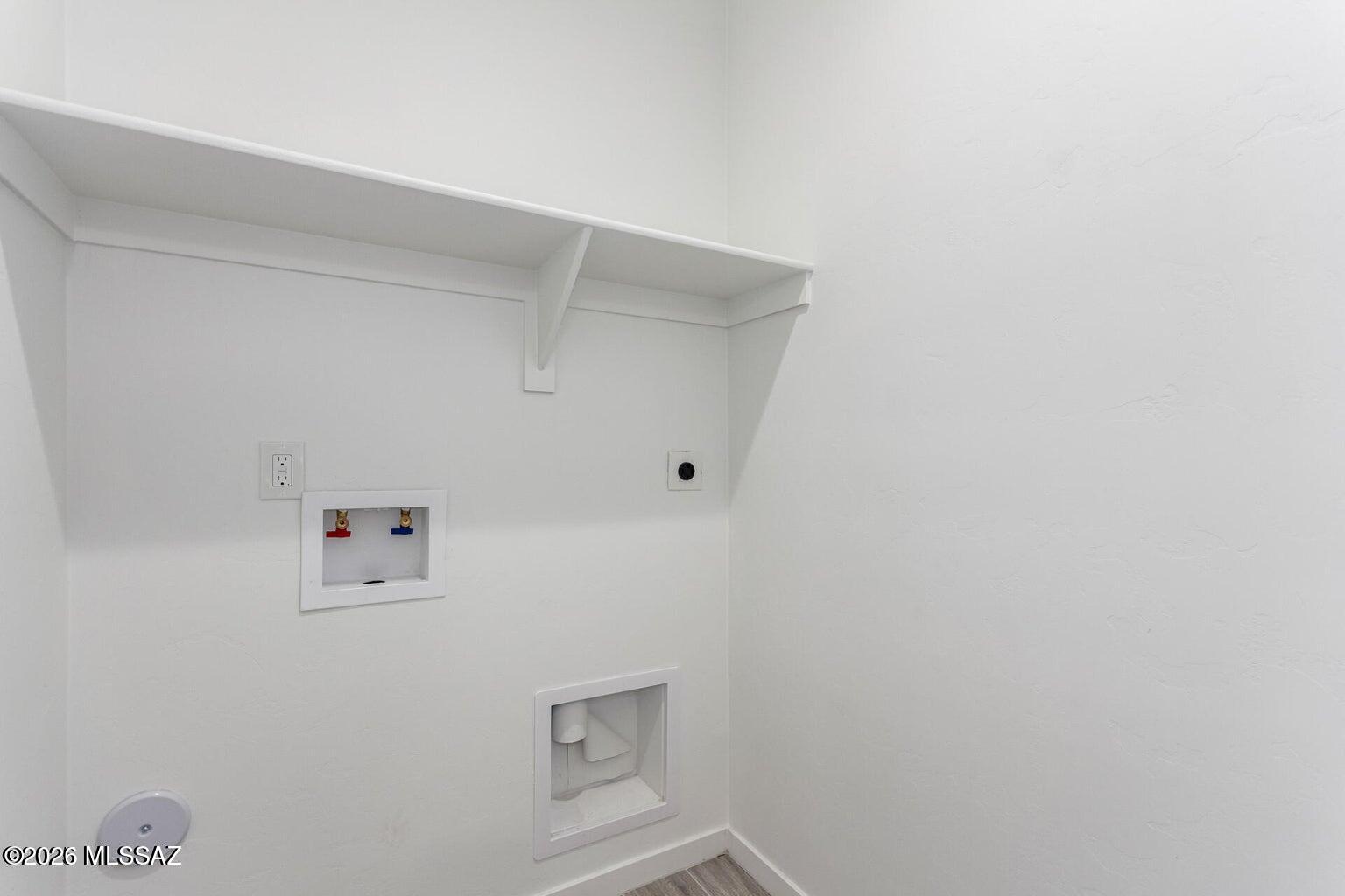 New Tucson Unit NO. 4 (1-203) - Residential