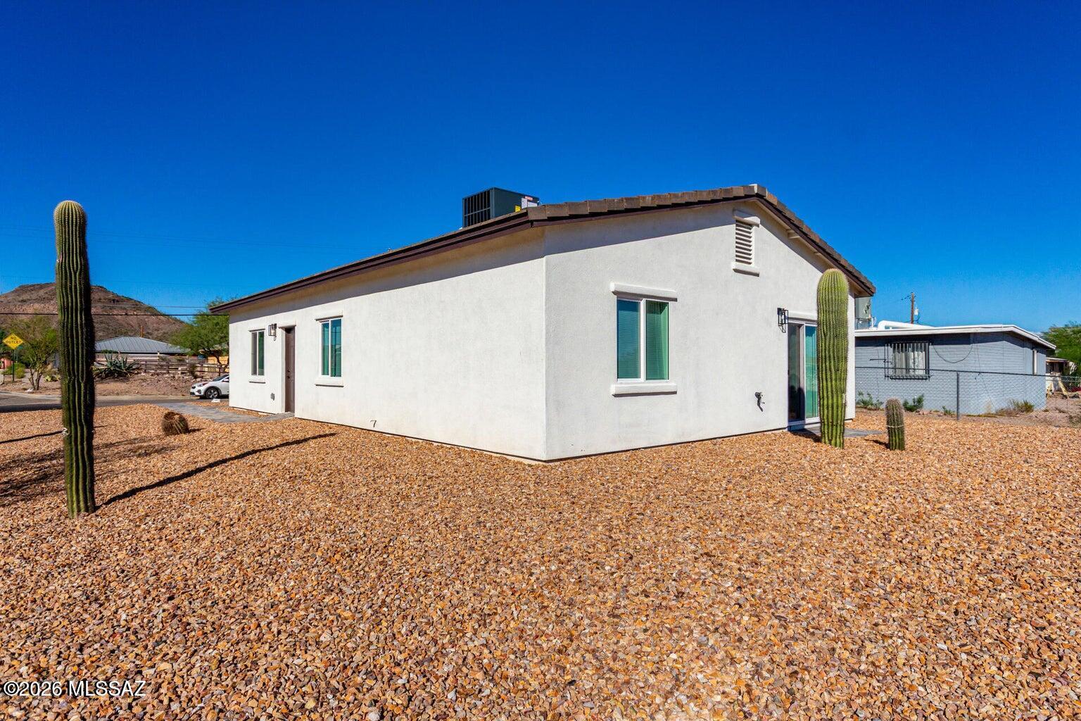 New Tucson Unit NO. 4 (1-203) - Residential