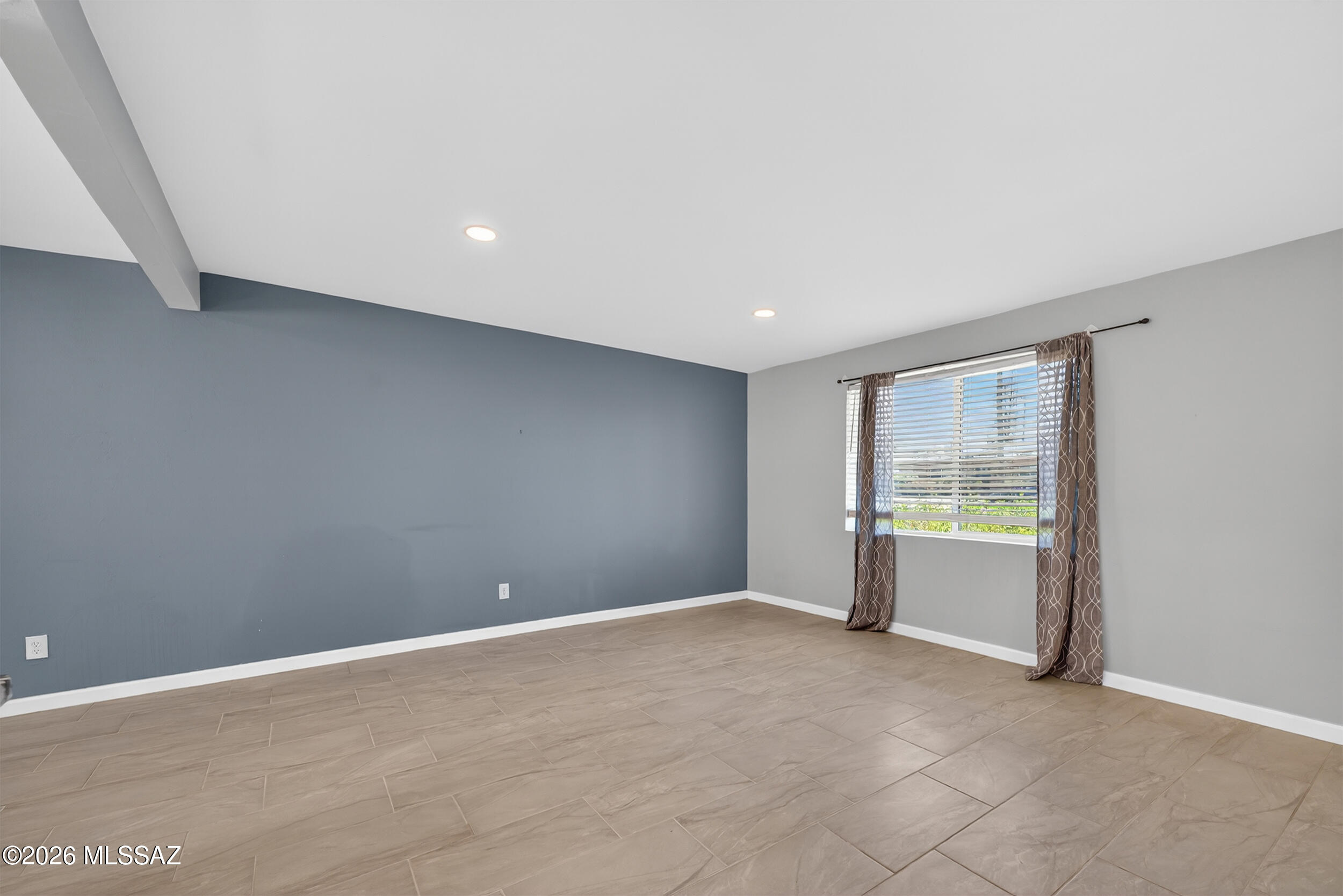 Tierra Del Sol (1-2) - Residential