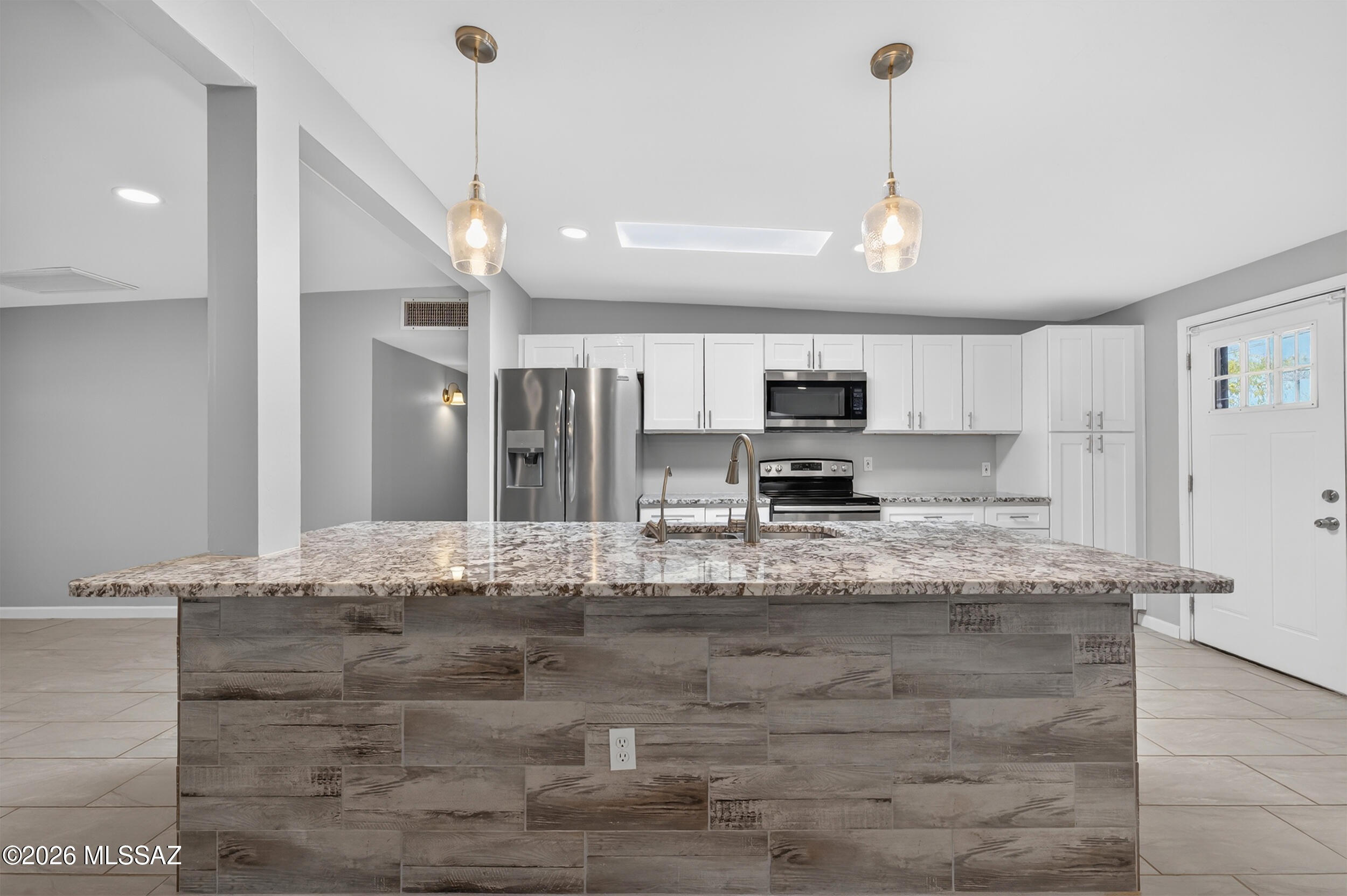 Tierra Del Sol (1-2) - Residential