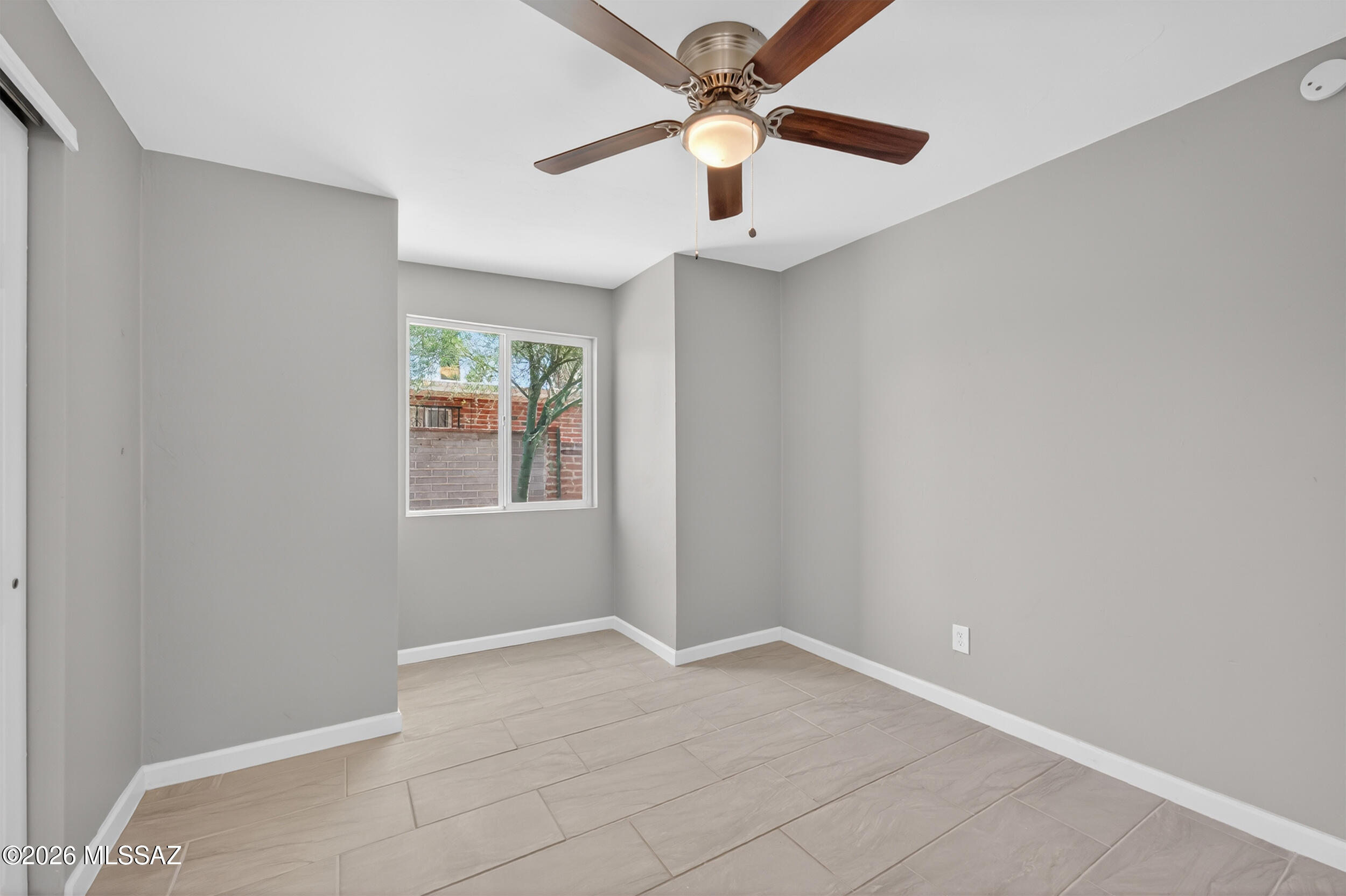 Tierra Del Sol (1-2) - Residential