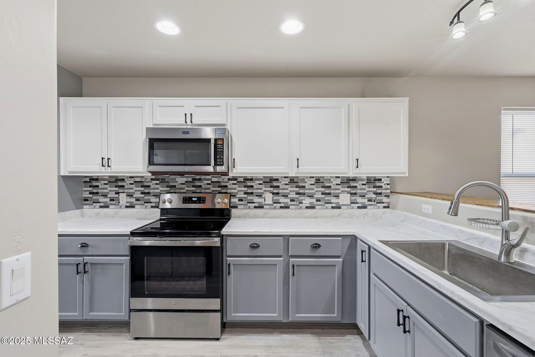 New Tucson Unit NO. 21 (1-62) - Residential