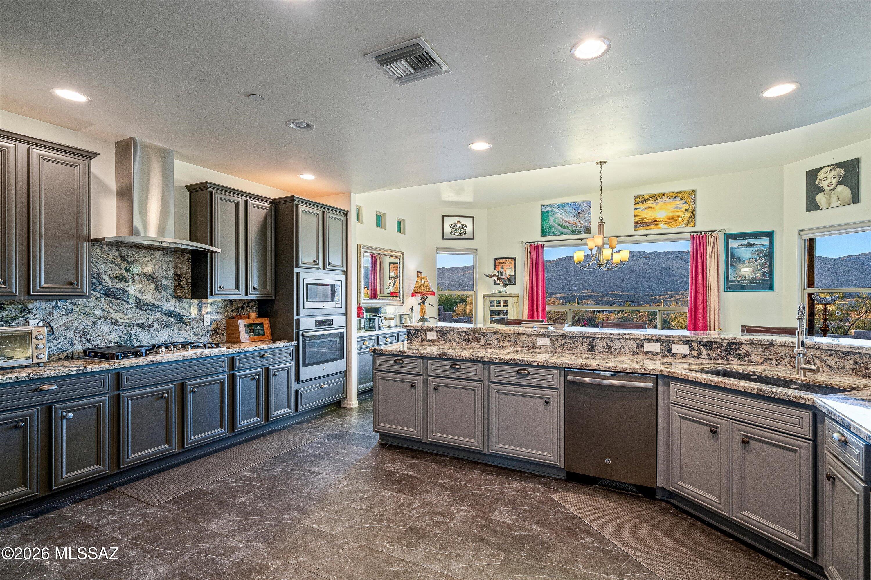 Coyote Creek (1-395) - Residential