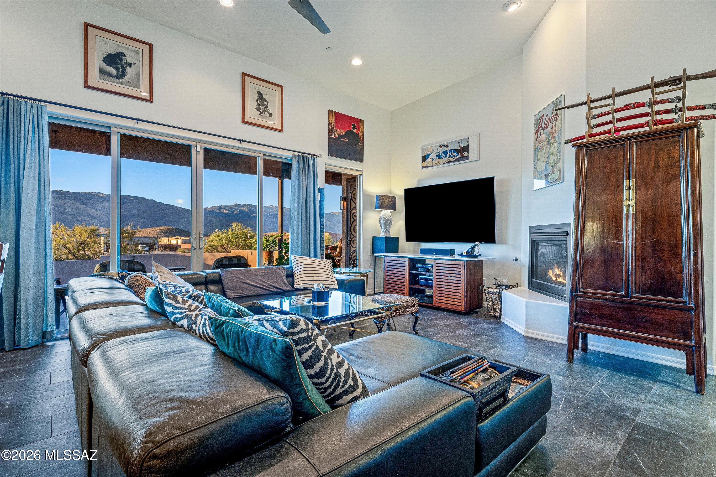 Coyote Creek (1-395) - Residential