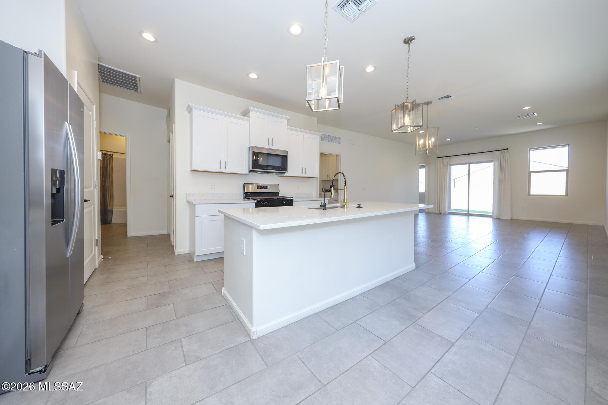 La Estancia De Tucson (1-330) - Residential Lease