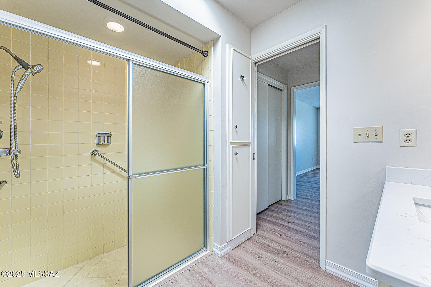 Green Valley Townhouses 4 - Residential