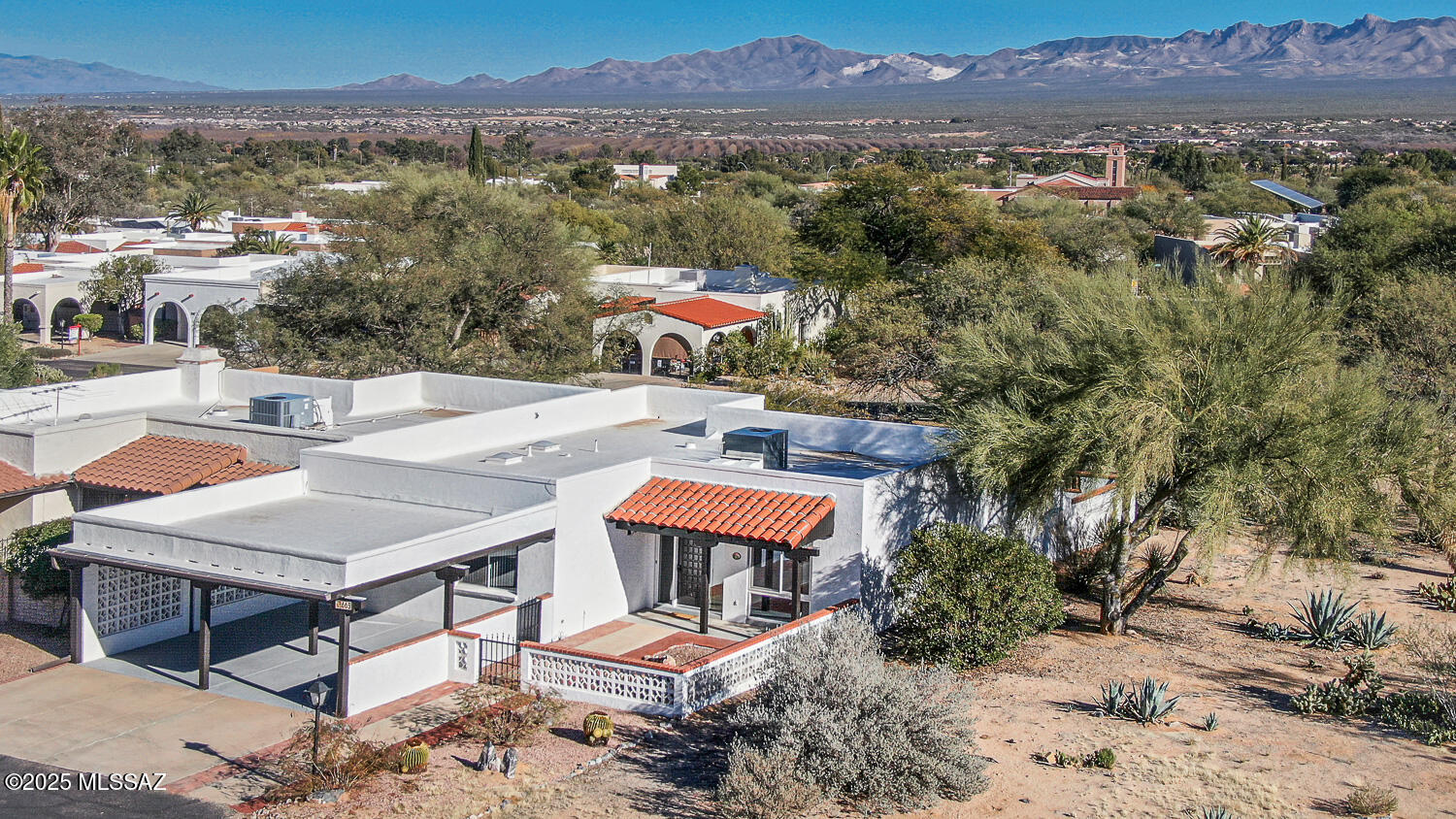 Green Valley Townhouses 4 - Residential