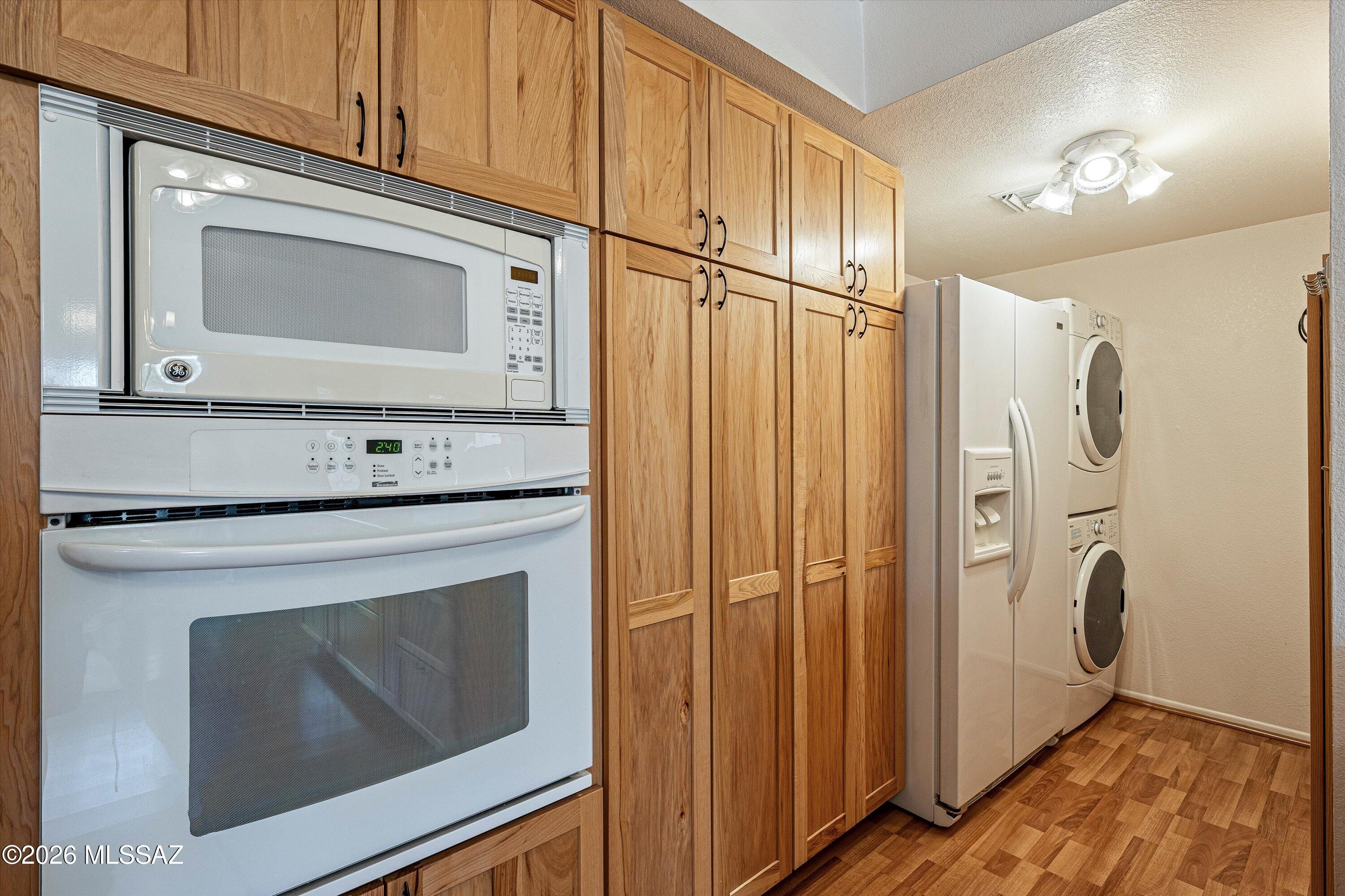 Saddlewood Villas (1-102) - Residential