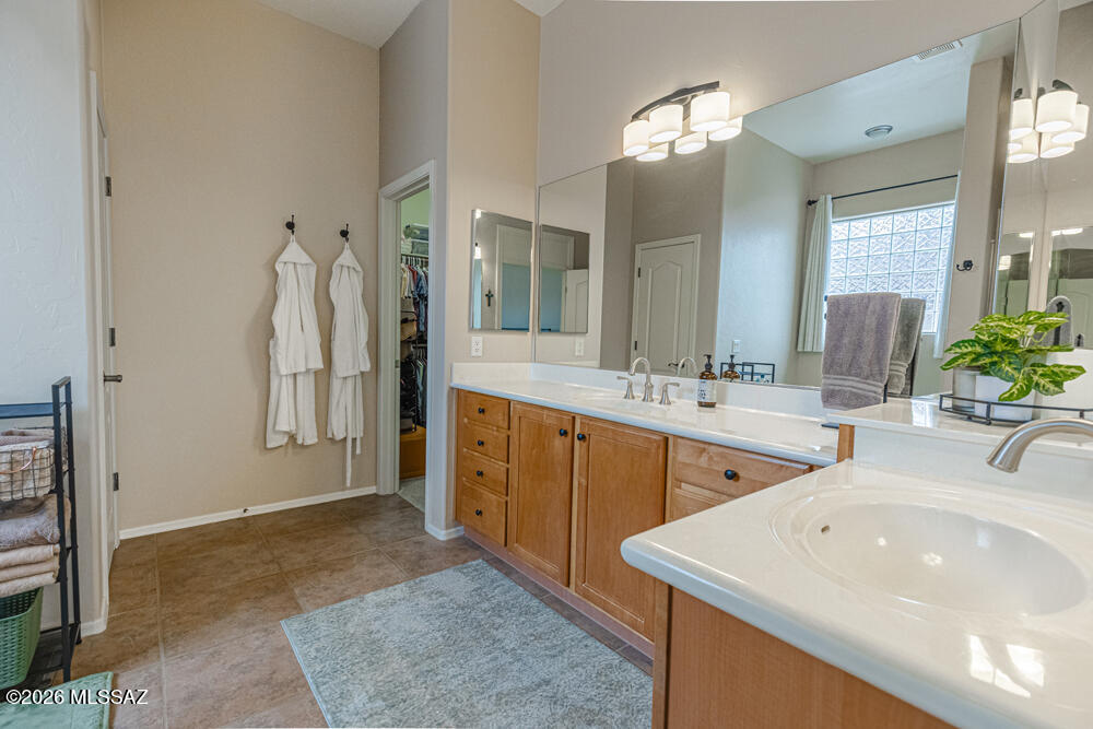 Continental Reserve Blk. 14 (1-82) - Residential