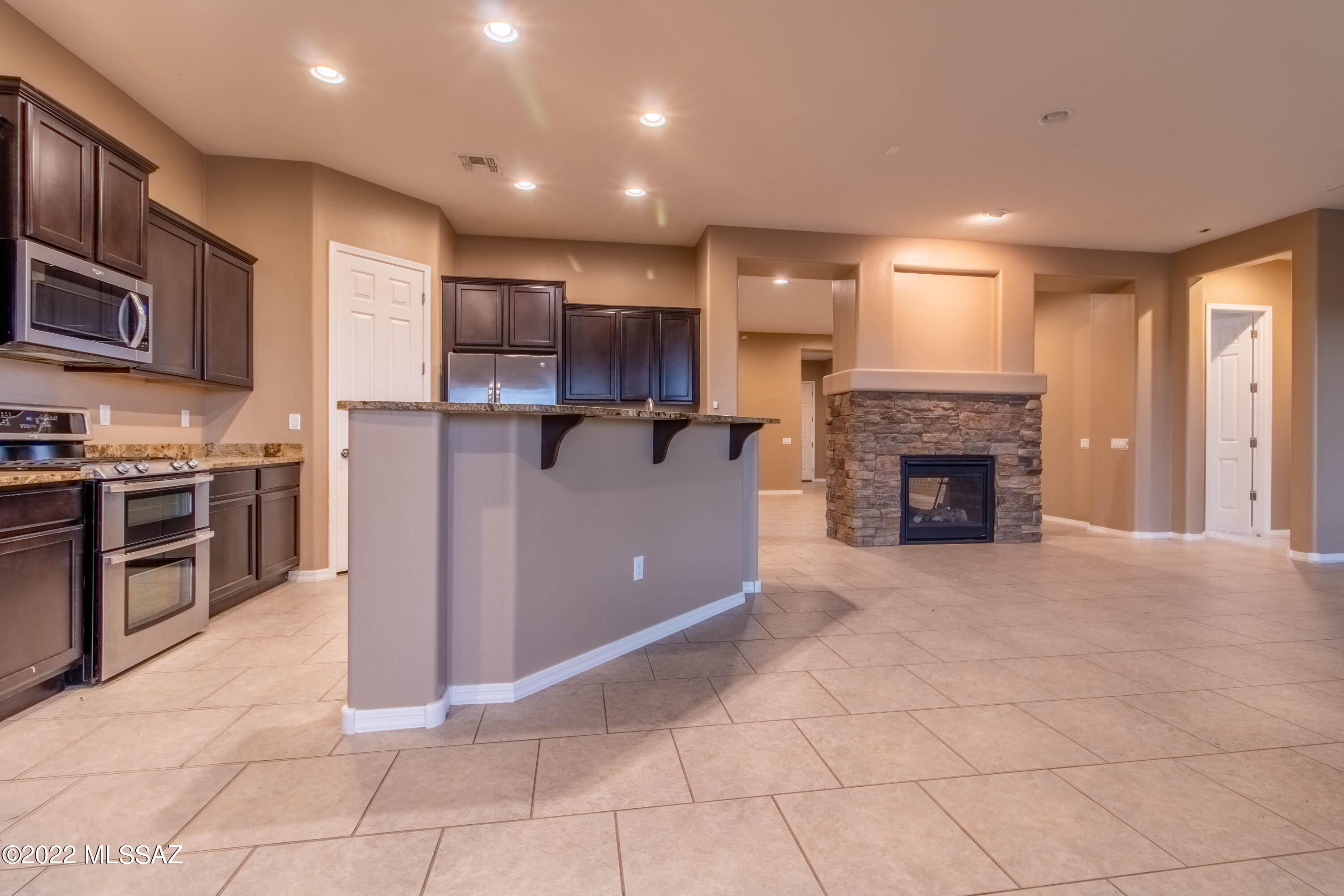 Preserve III at Dove Mtn (306-486,530-534,577-605) - Residential Lease