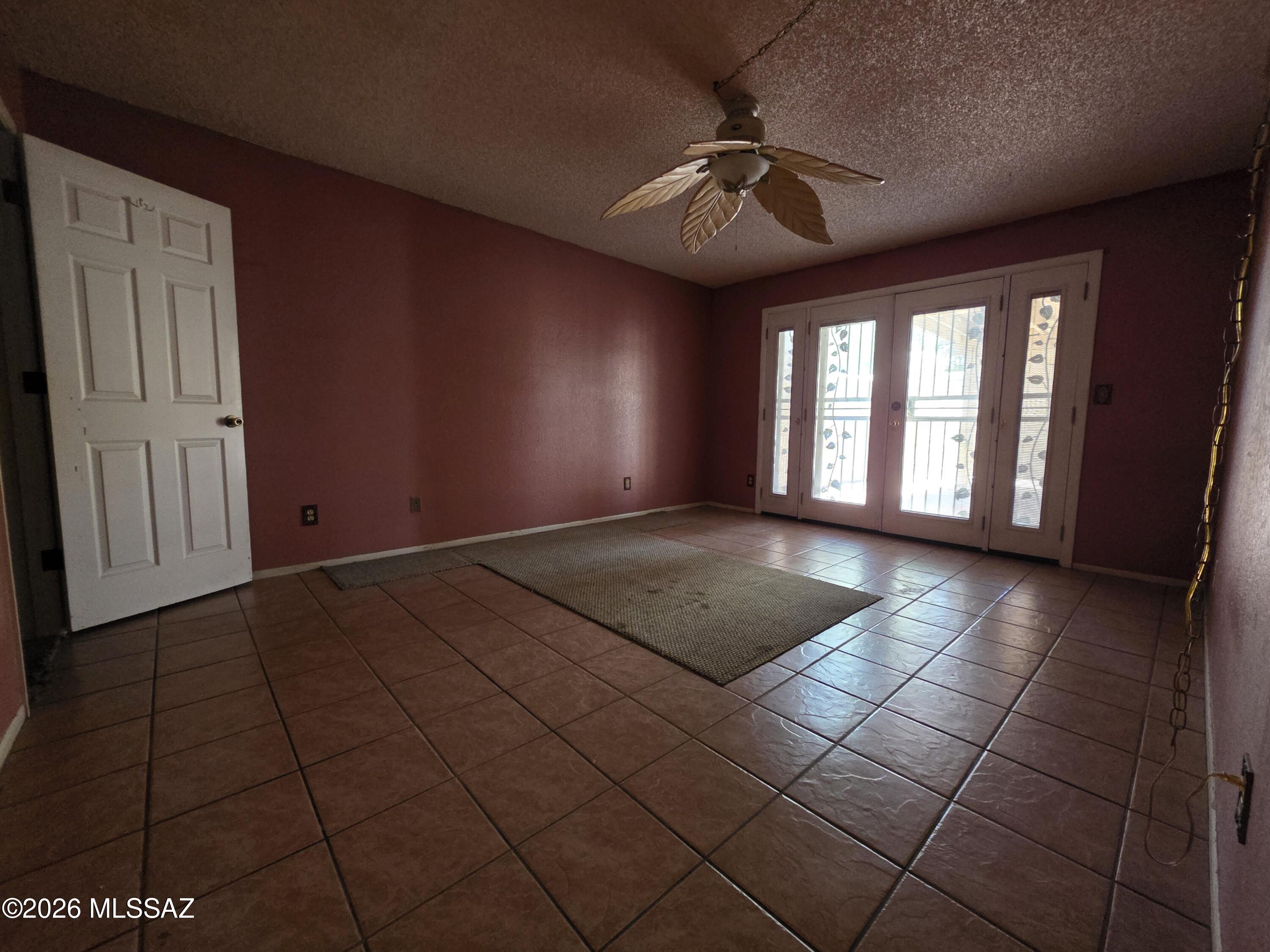 Pueblo Villas - Residential