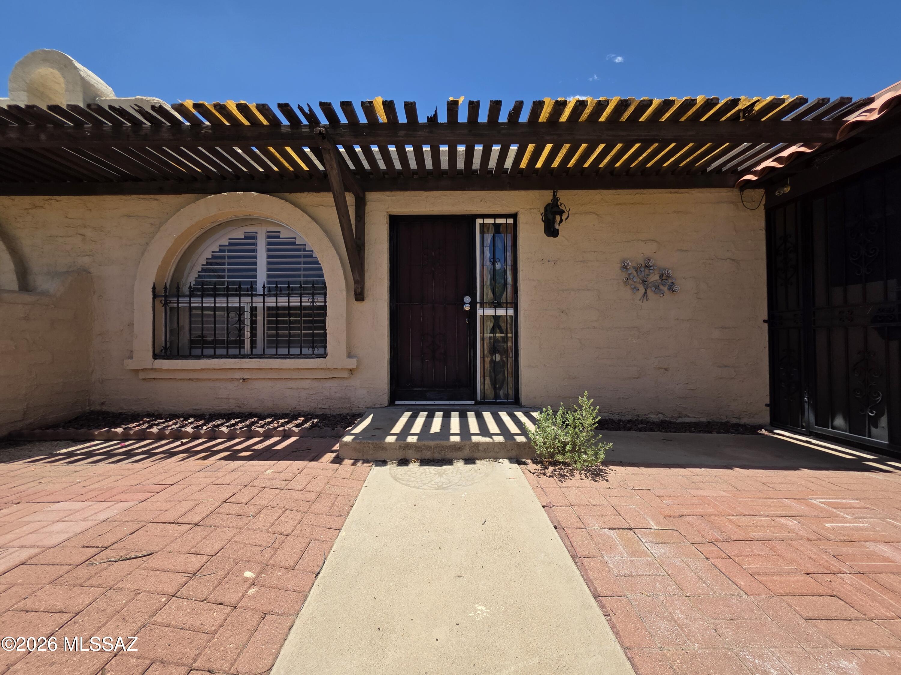 Pueblo Villas - Residential