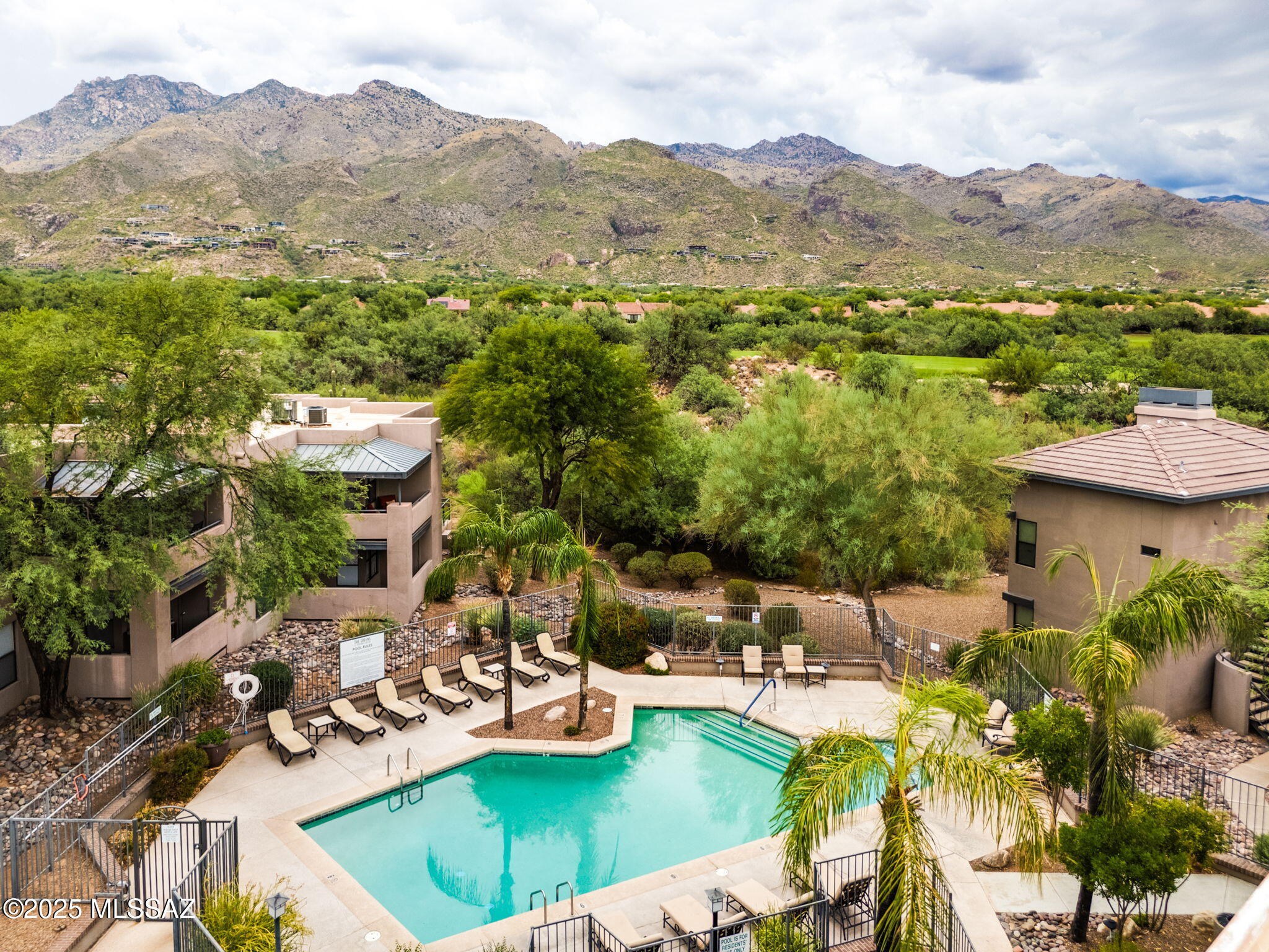 Greens at Ventana Canyon - Residential