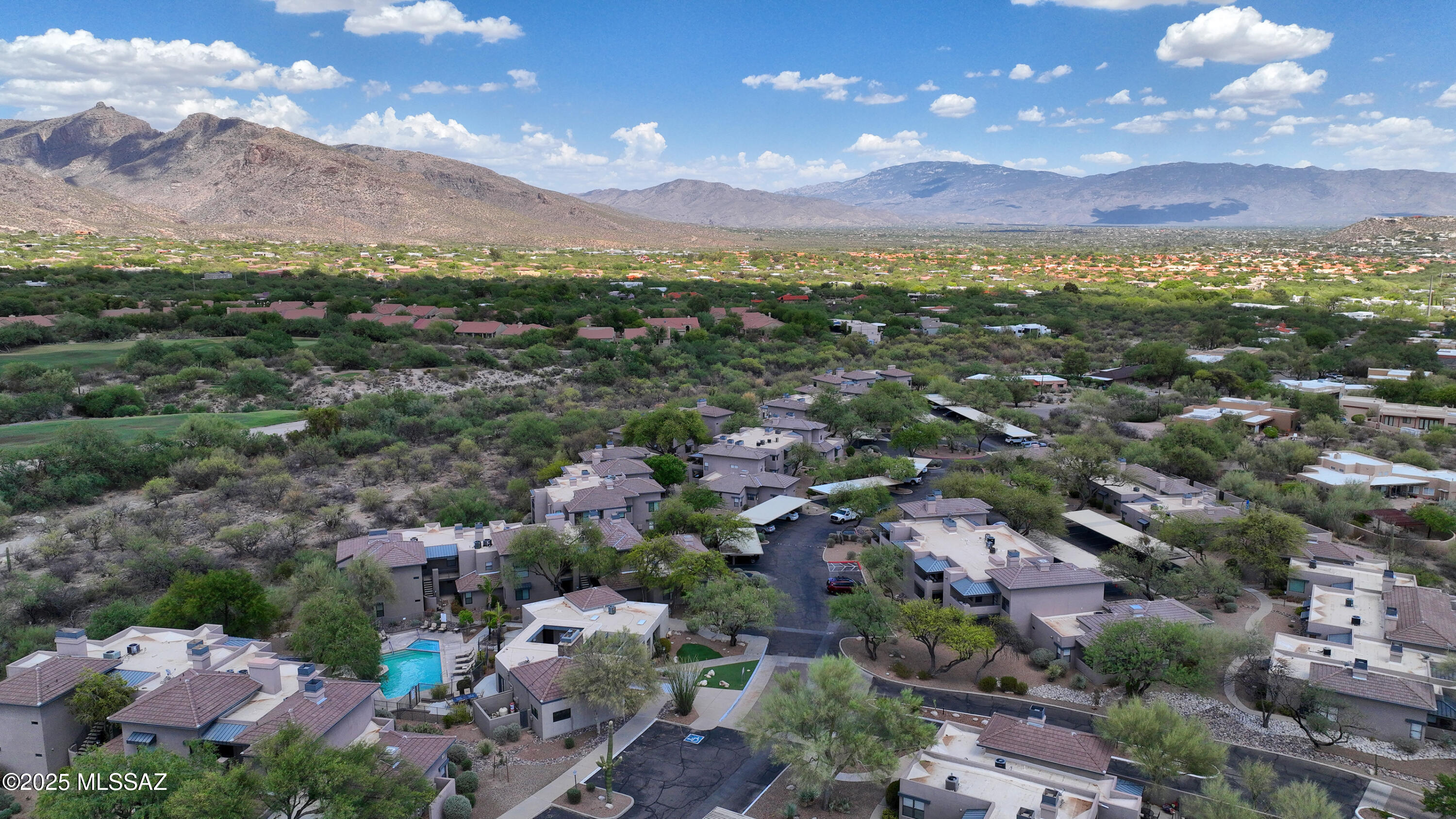 Greens at Ventana Canyon - Residential