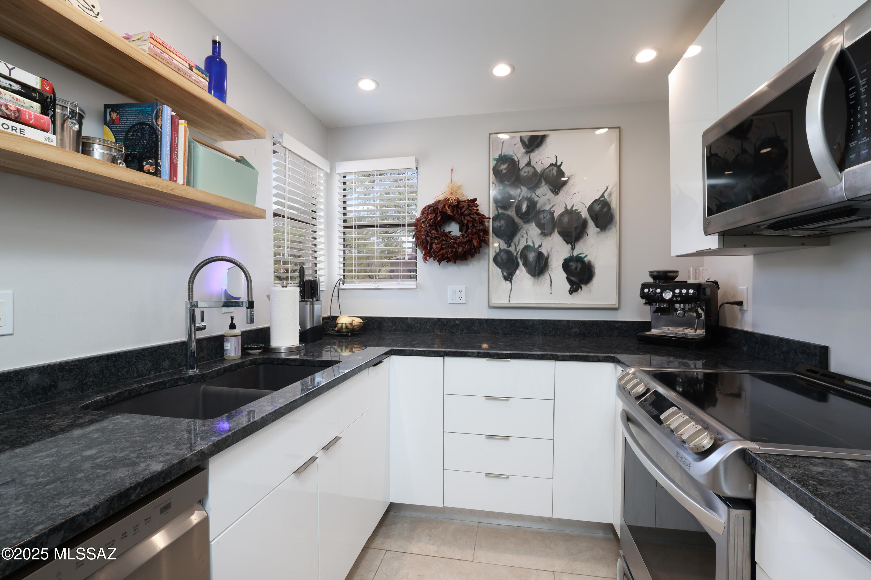 Greens at Ventana Canyon - Residential