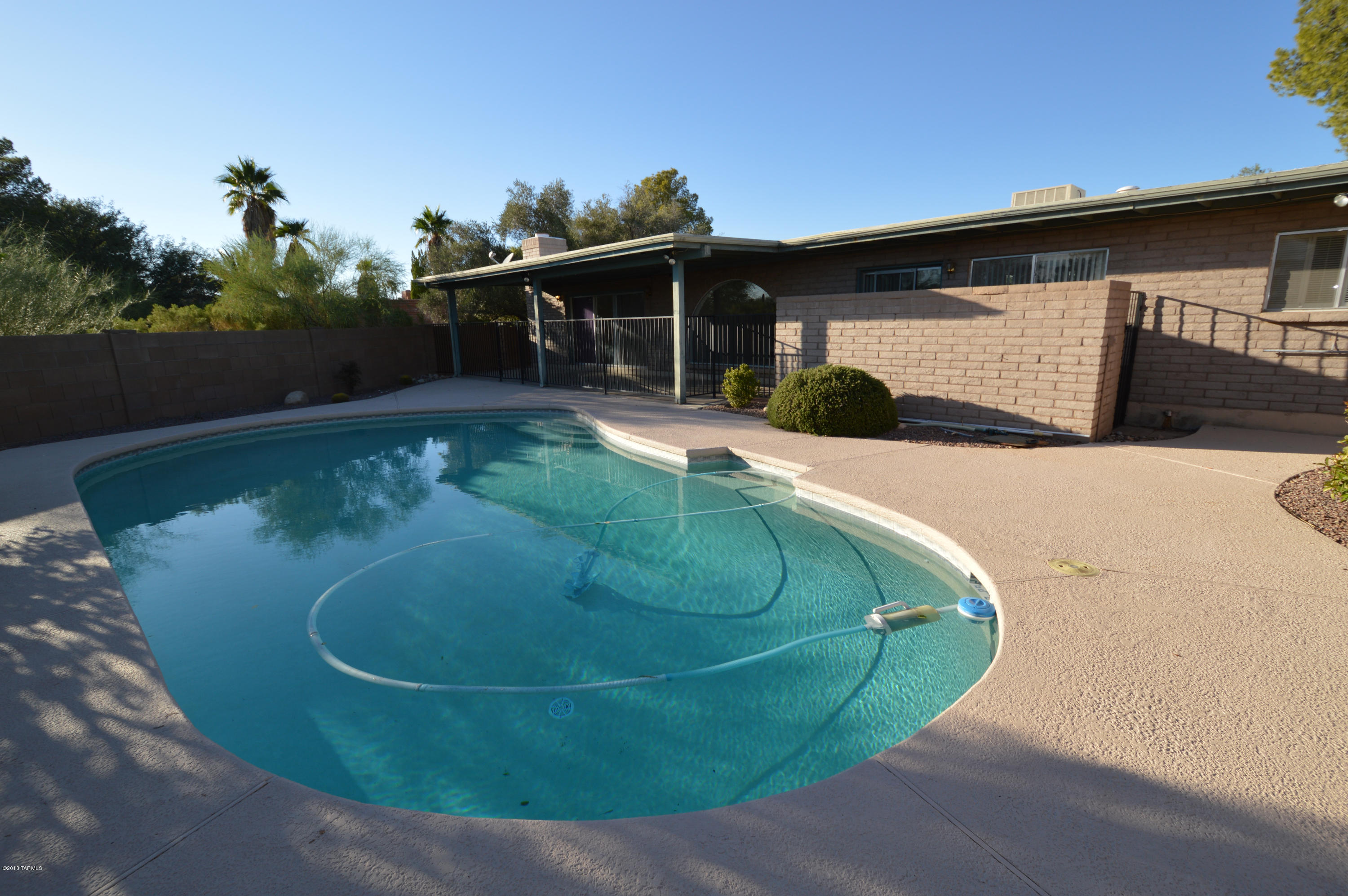 Sabino Vista Knolls (61-135) - Residential Lease
