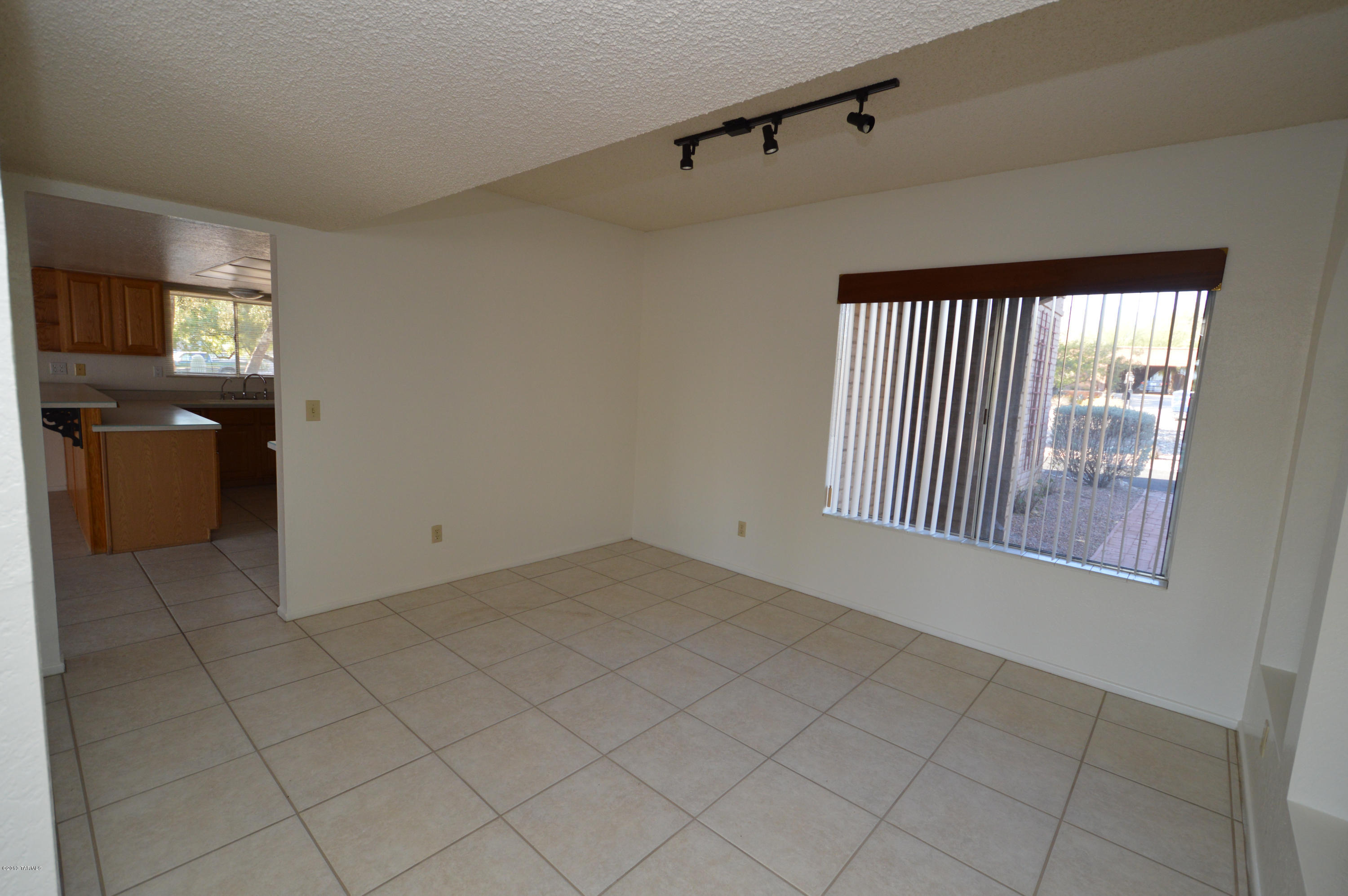 Sabino Vista Knolls (61-135) - Residential Lease
