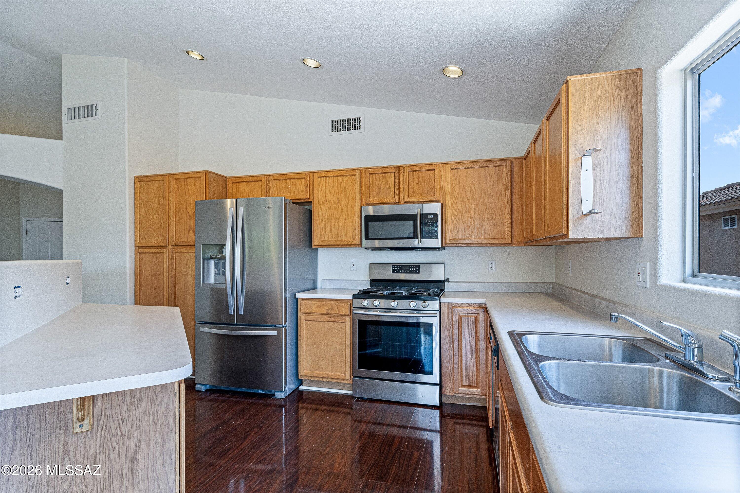 Shadow Creek (1-39) - Residential