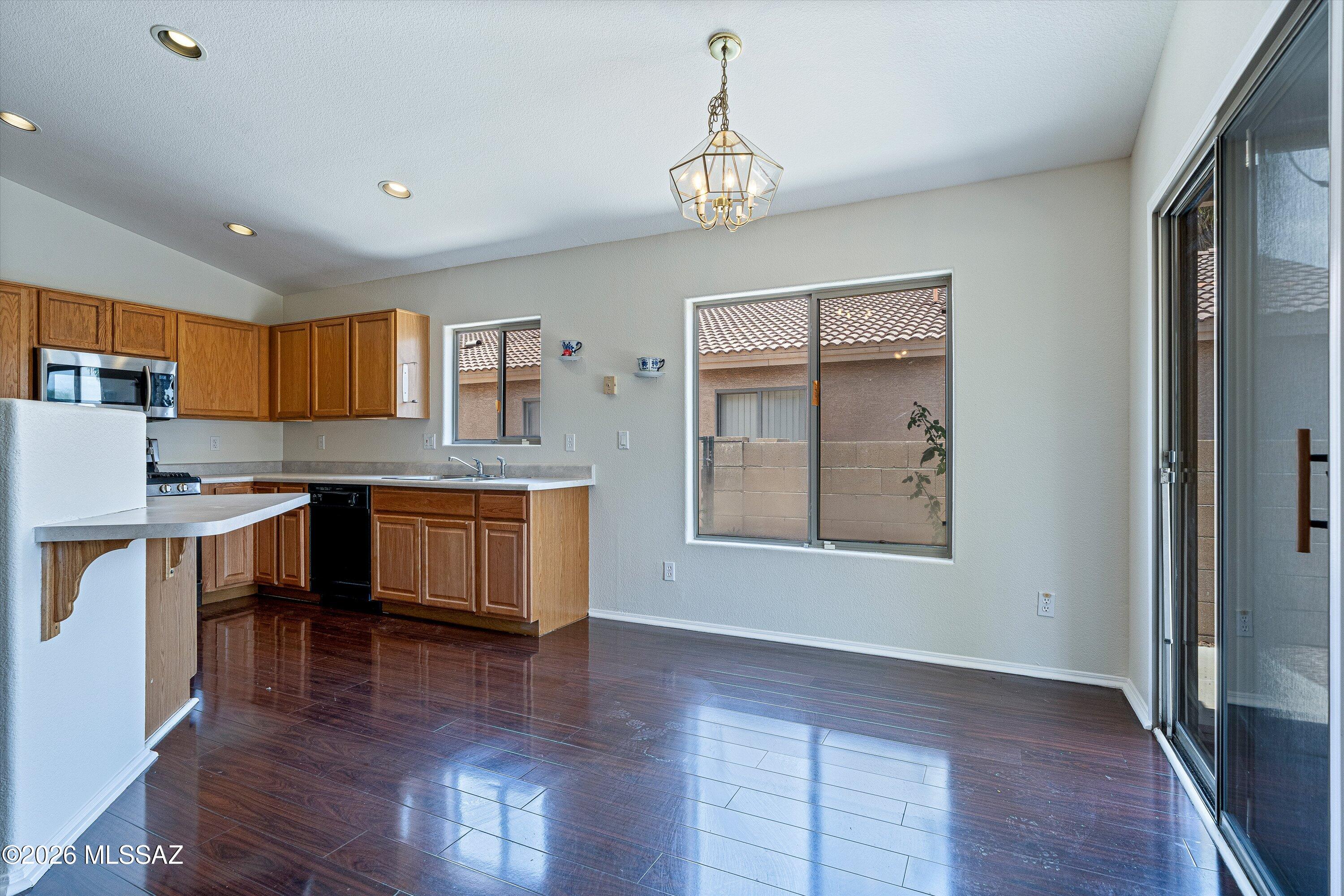 Shadow Creek (1-39) - Residential