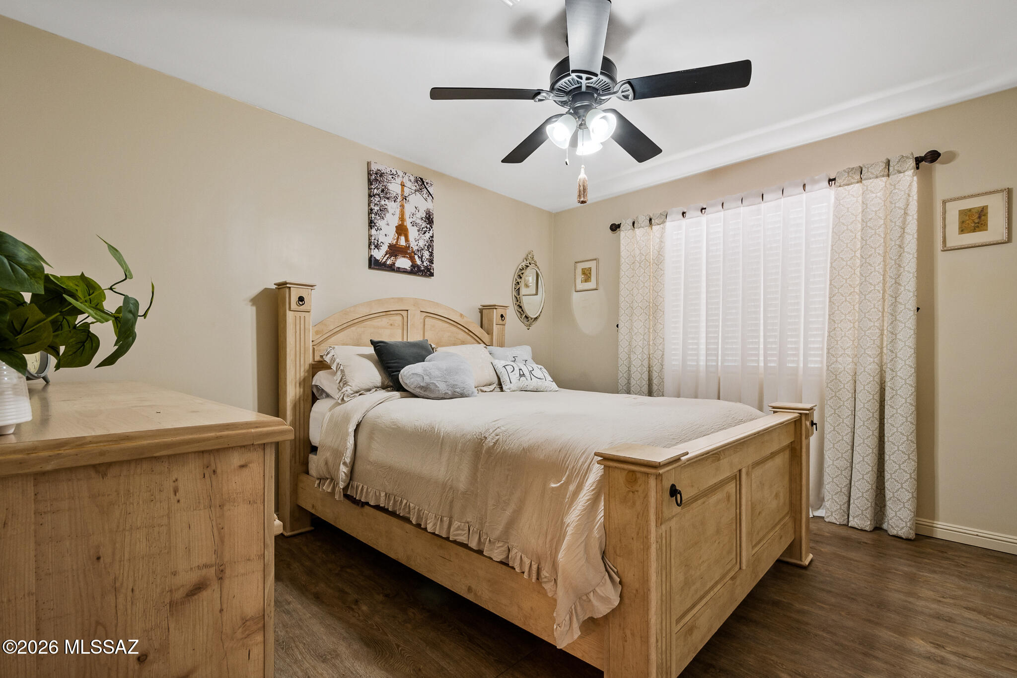 La Buena Vida Estates (1-37) - Residential