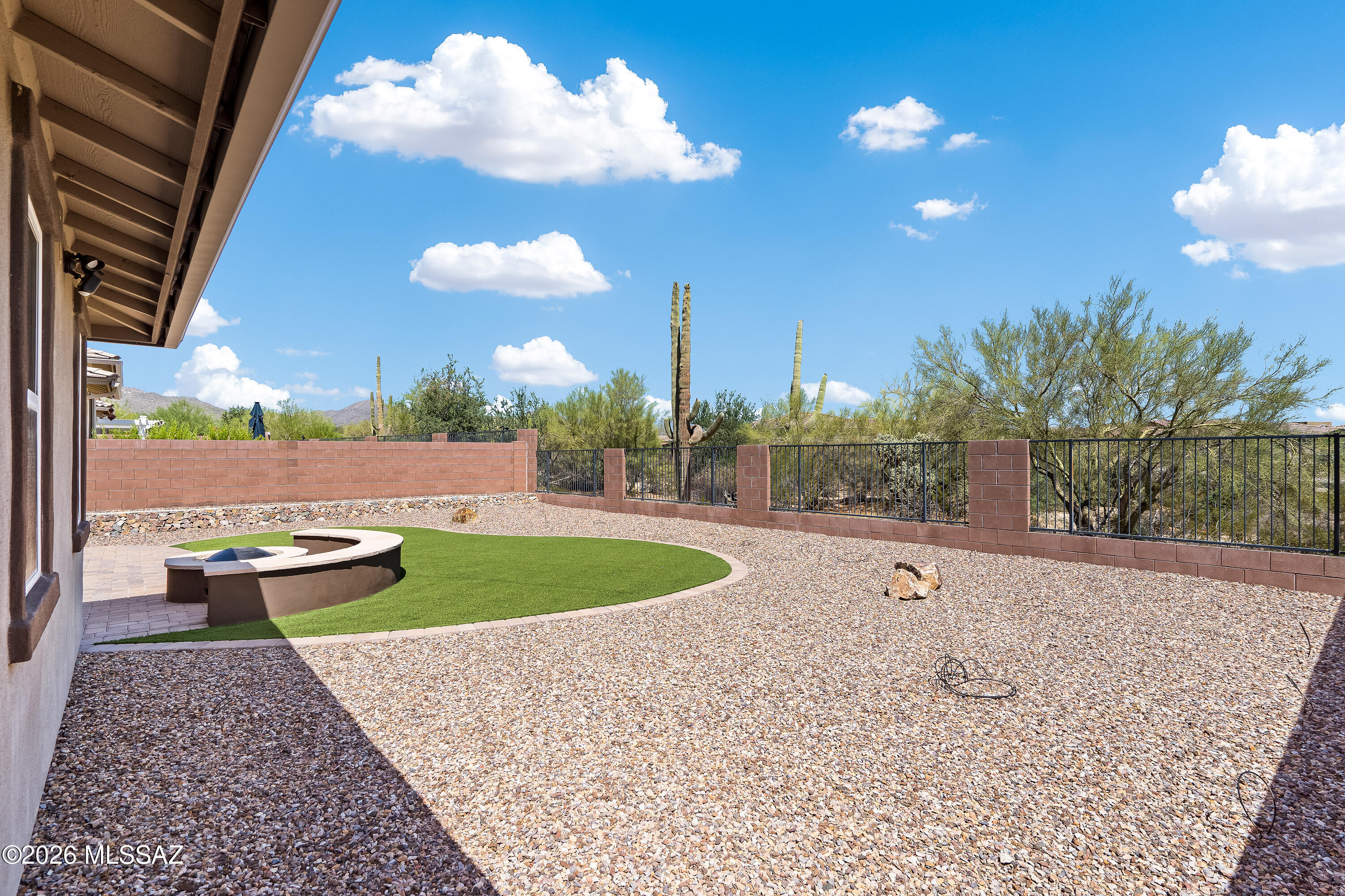 Blue Agave At Dove Mountain - Residential