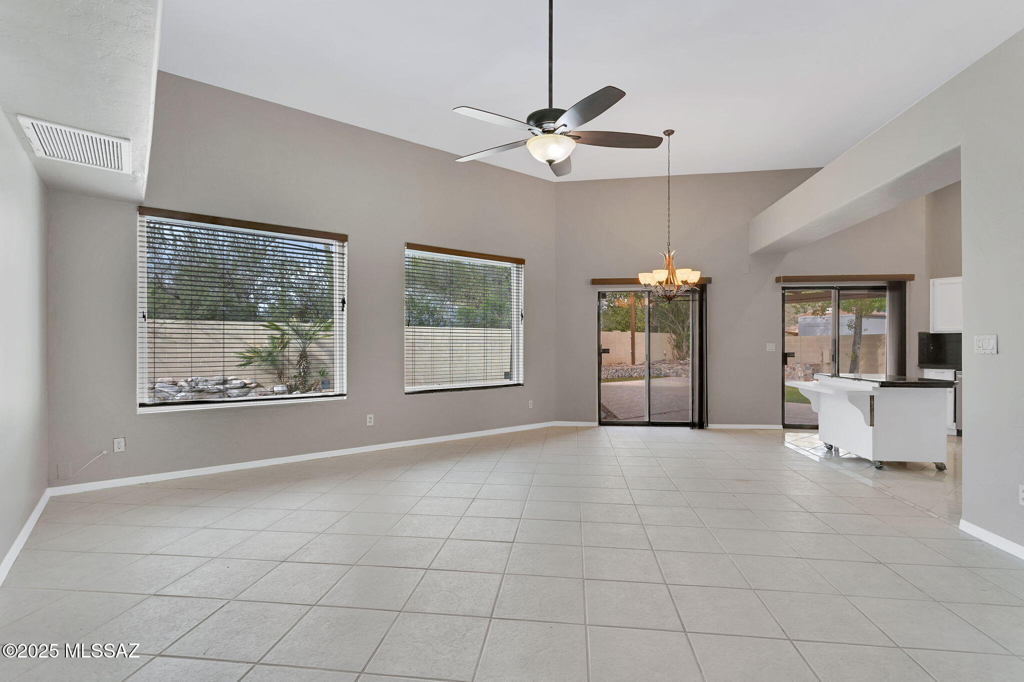Saddleback Place (1-7) - Residential