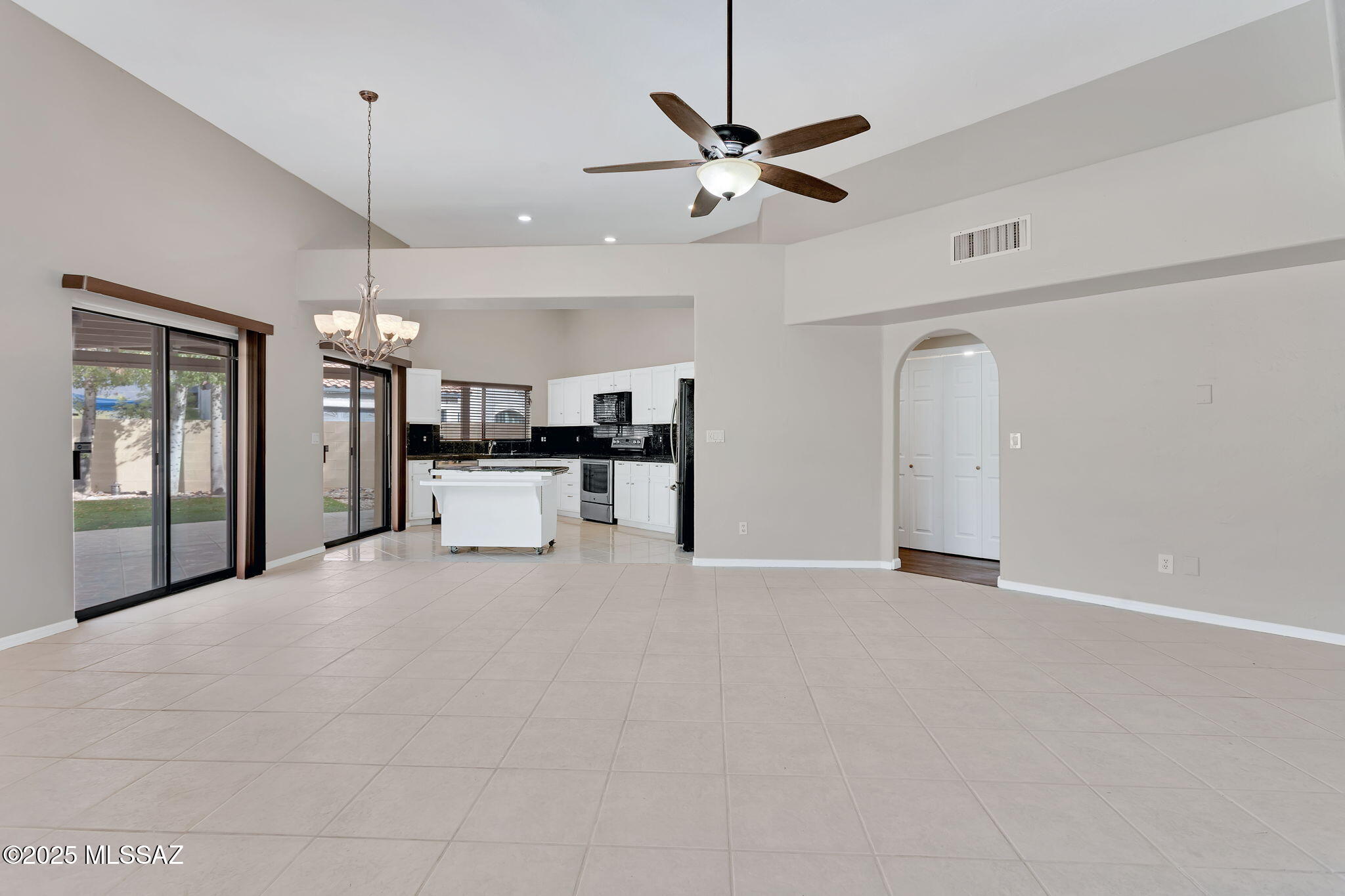 Saddleback Place (1-7) - Residential