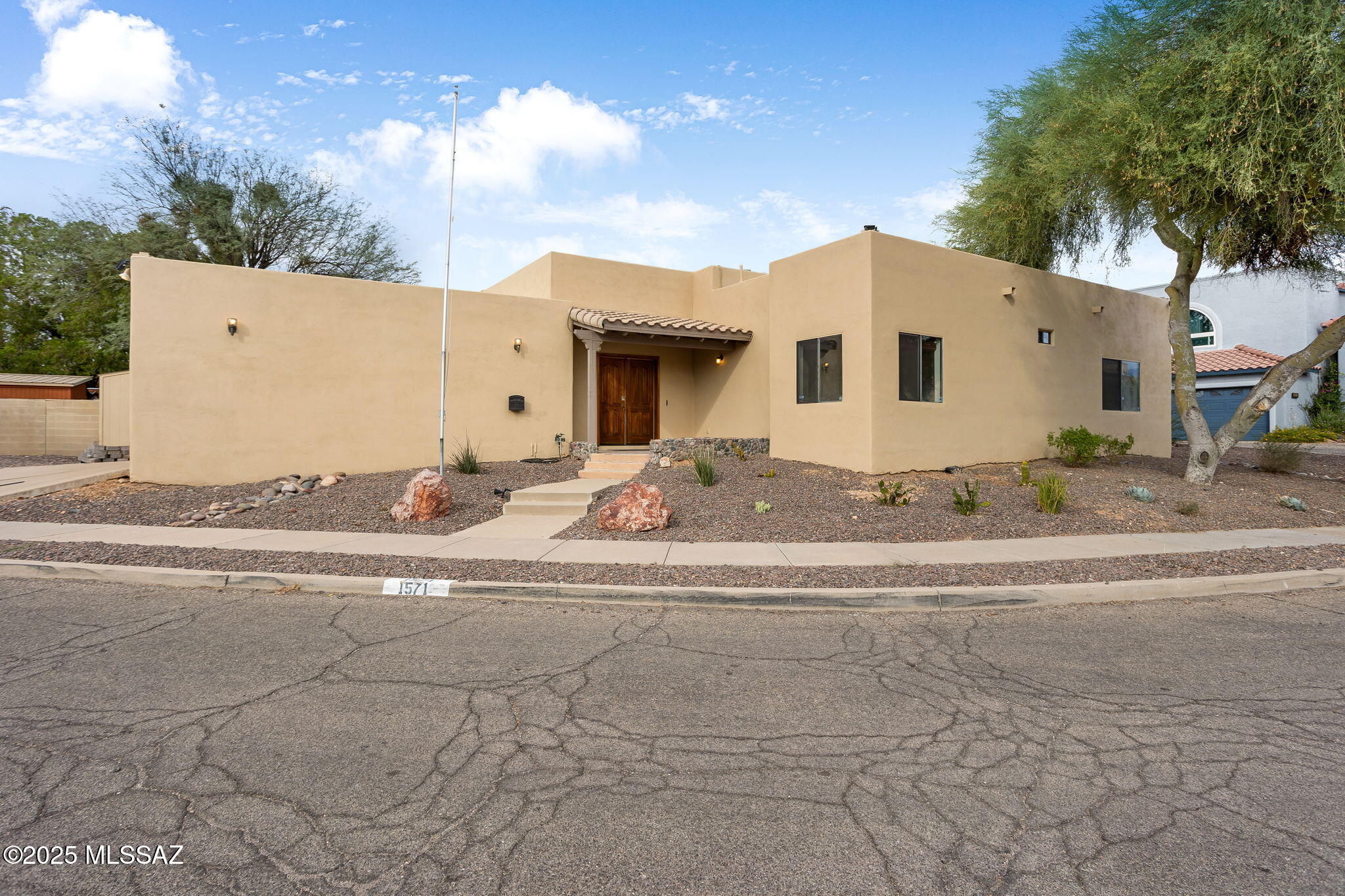 Saddleback Place (1-7) - Residential