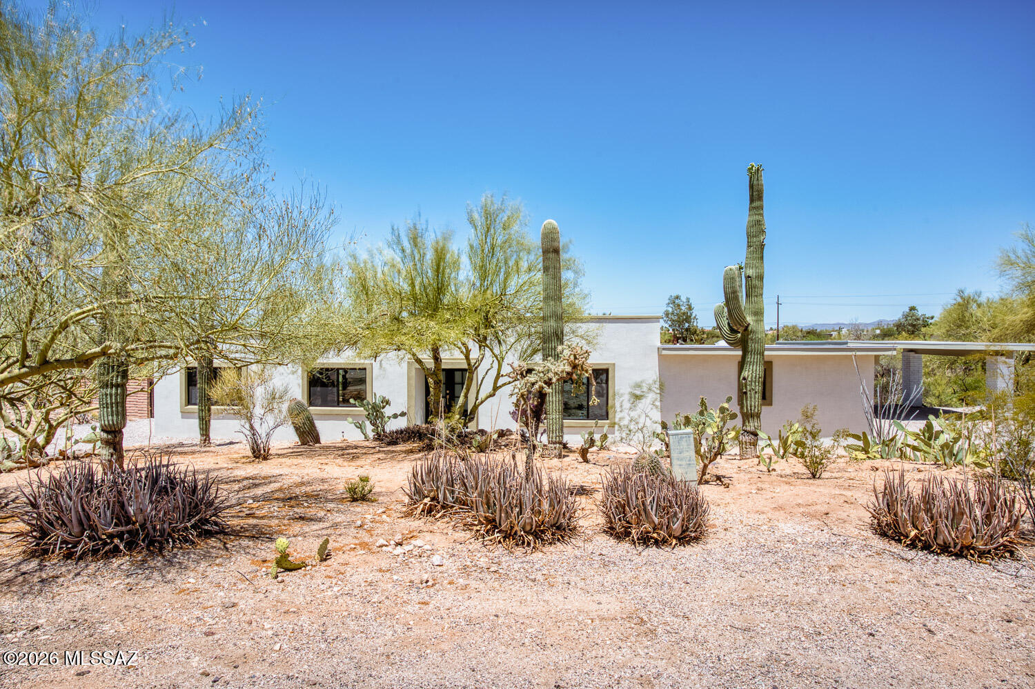 La Canada Foothills (1-75) - Residential