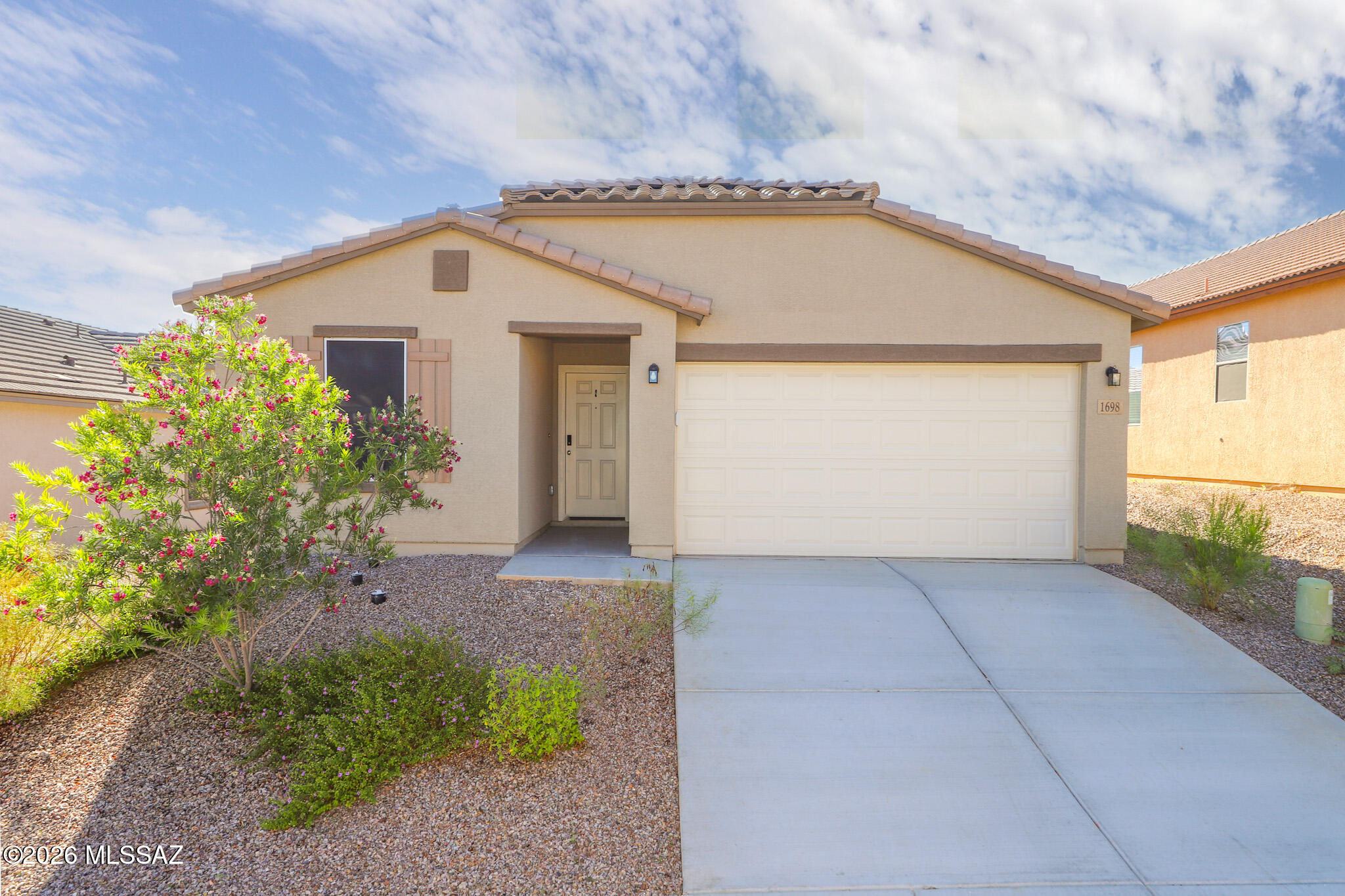 Welcome to this beautifully maintained 4-bedroom, 2-bath home built in 2024, located in the highly desirable Canyons at Whetstone Ranch community. Better than new, this home features thoughtful upgrades throughout, including whole-house UV sun screens, custom blinds, a reverse osmosis water system, and a professionally landscaped backyard ready for you to enjoy from day one.
Inside, you'll find a spacious and functional floor plan designed for modern living, while outside you'll be captivated by breathtaking 360-degree mountain views that showcase the beauty of Southern Arizona from every angle. Whether you're relaxing at home or entertaining guests, the stunning scenery provides the perfect backdrop.
Conveniently located with easy access to Tucson, Fort Huachuca, shopping, dining, and everyday amenities, this move-in ready home offers the perfect combination of comfort, convenience, and spectacular views. Don't miss your opportunity to own a nearly new home with upgrades already completed and views that truly set it apart.