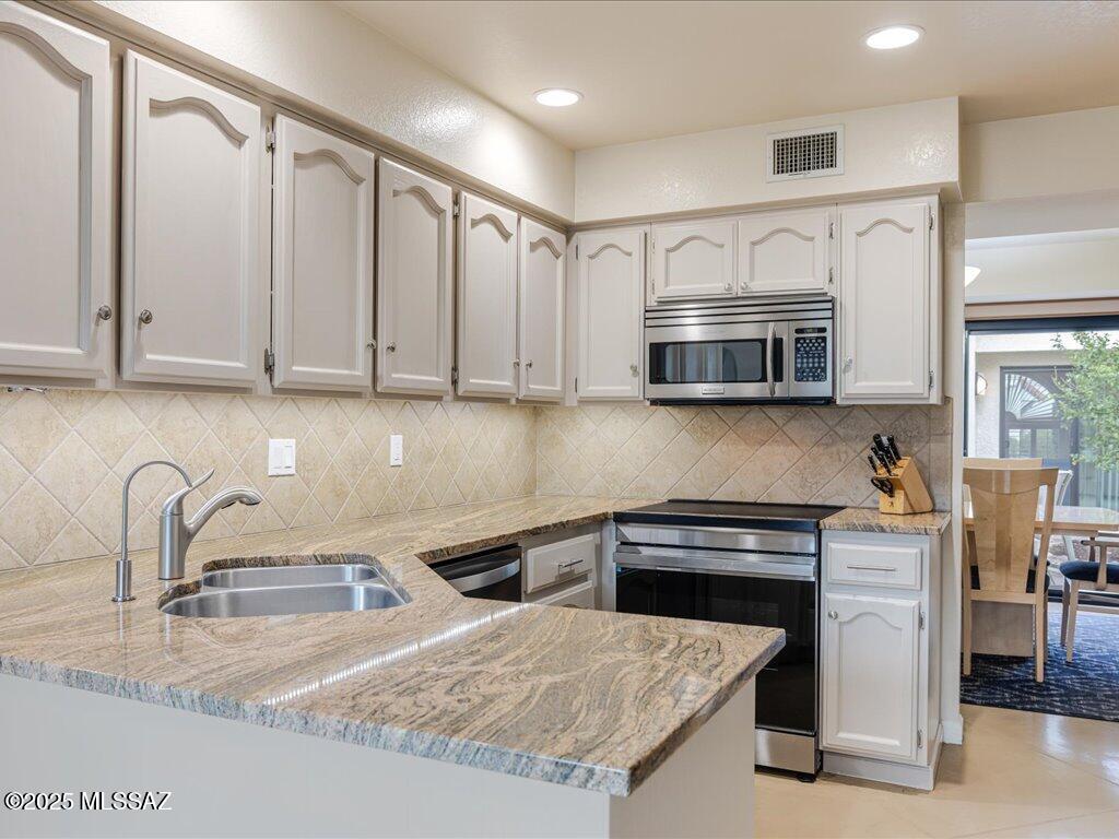 Villages At Rancho Del Rio 1 - Residential