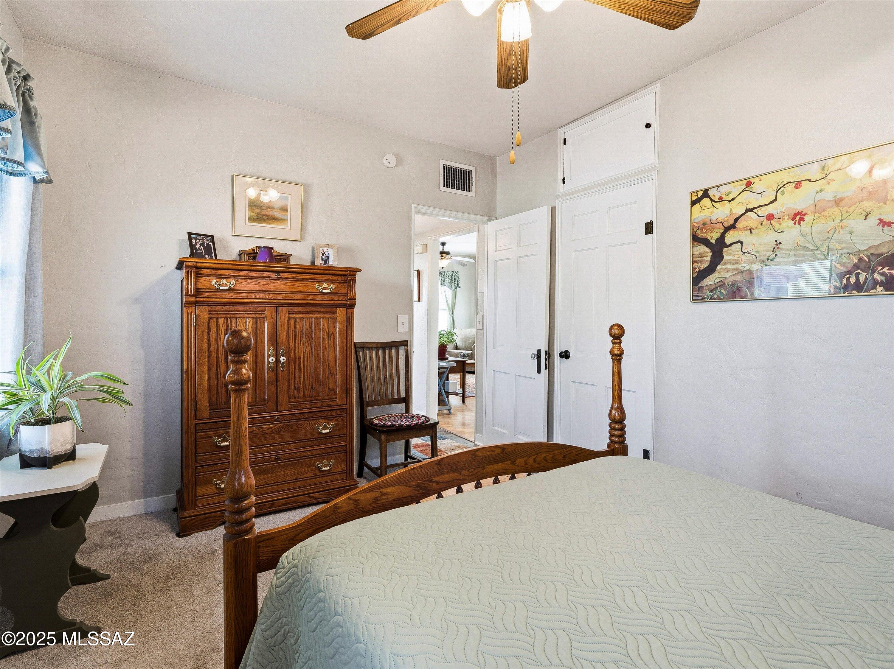 Jefferson Park - Residential