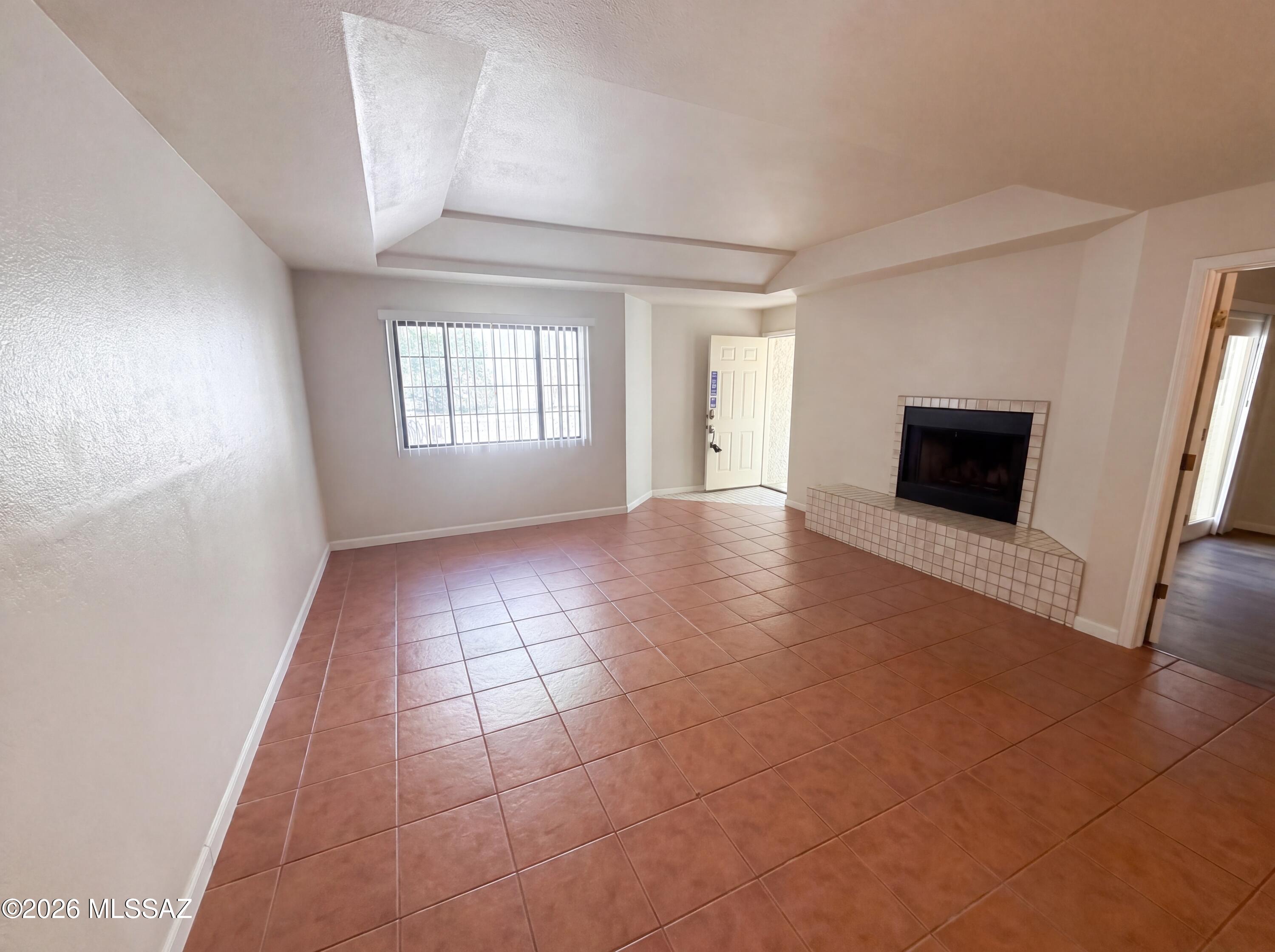 Casitas Real Condos. - Residential