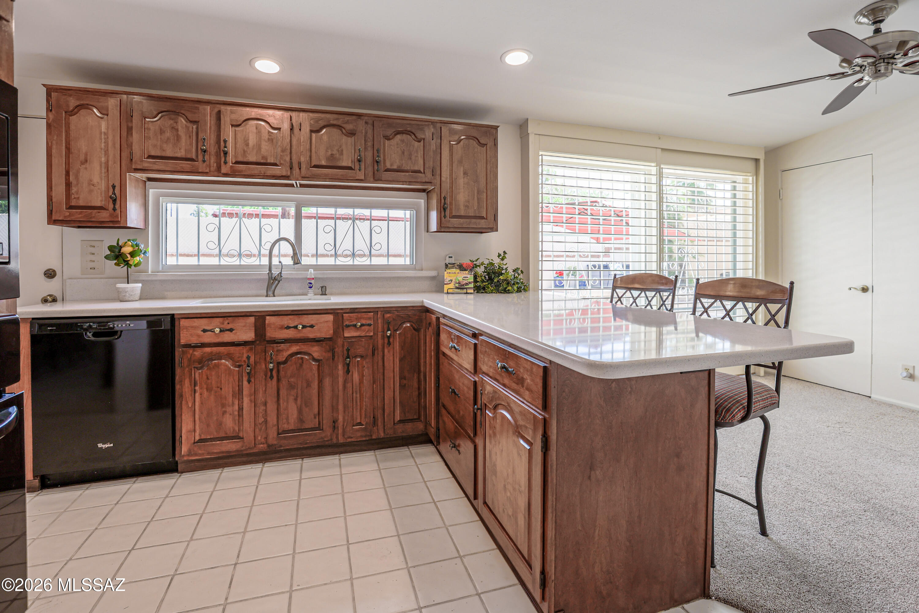 Kingston Knolls Terrace - Residential