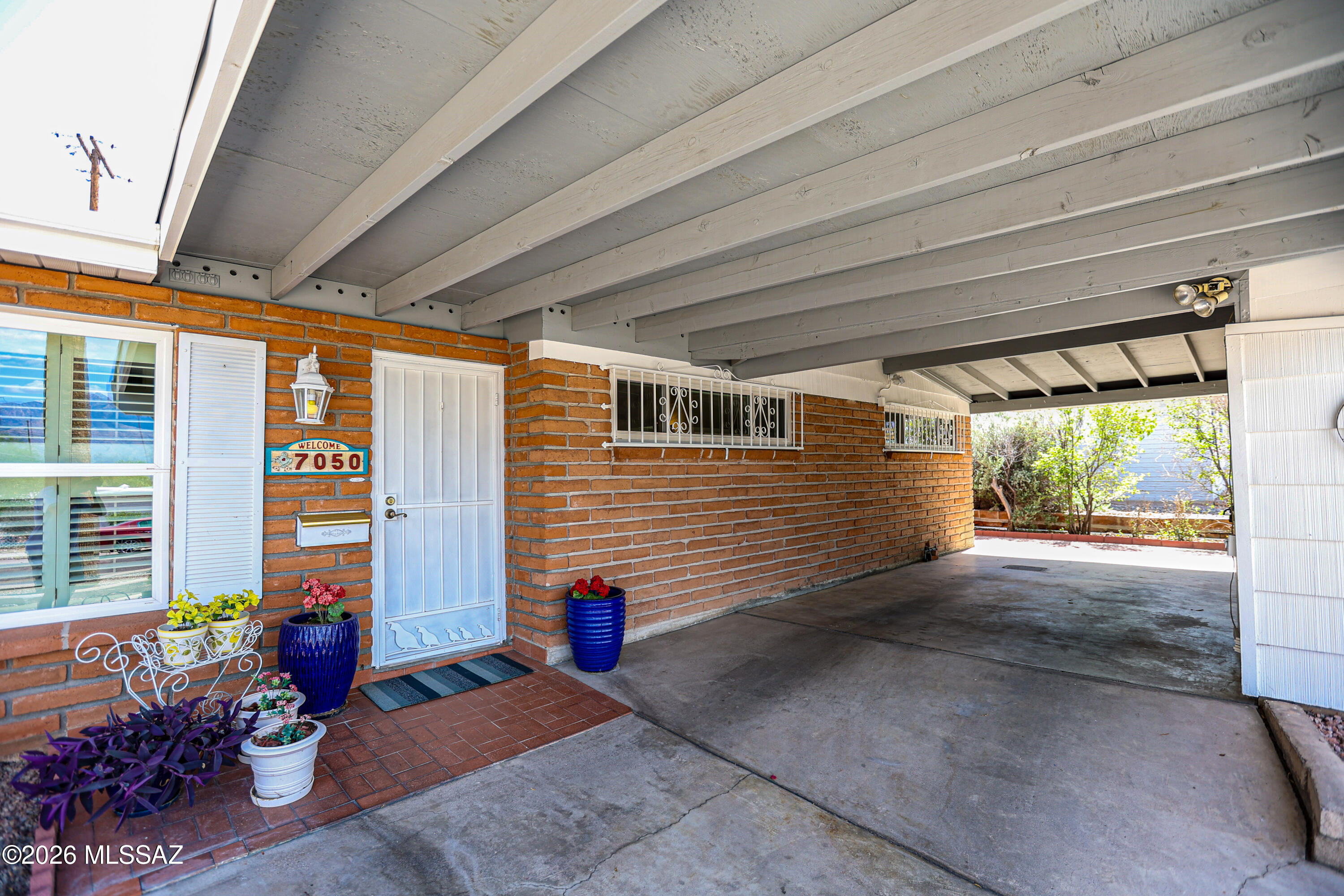 Kingston Knolls Terrace - Residential