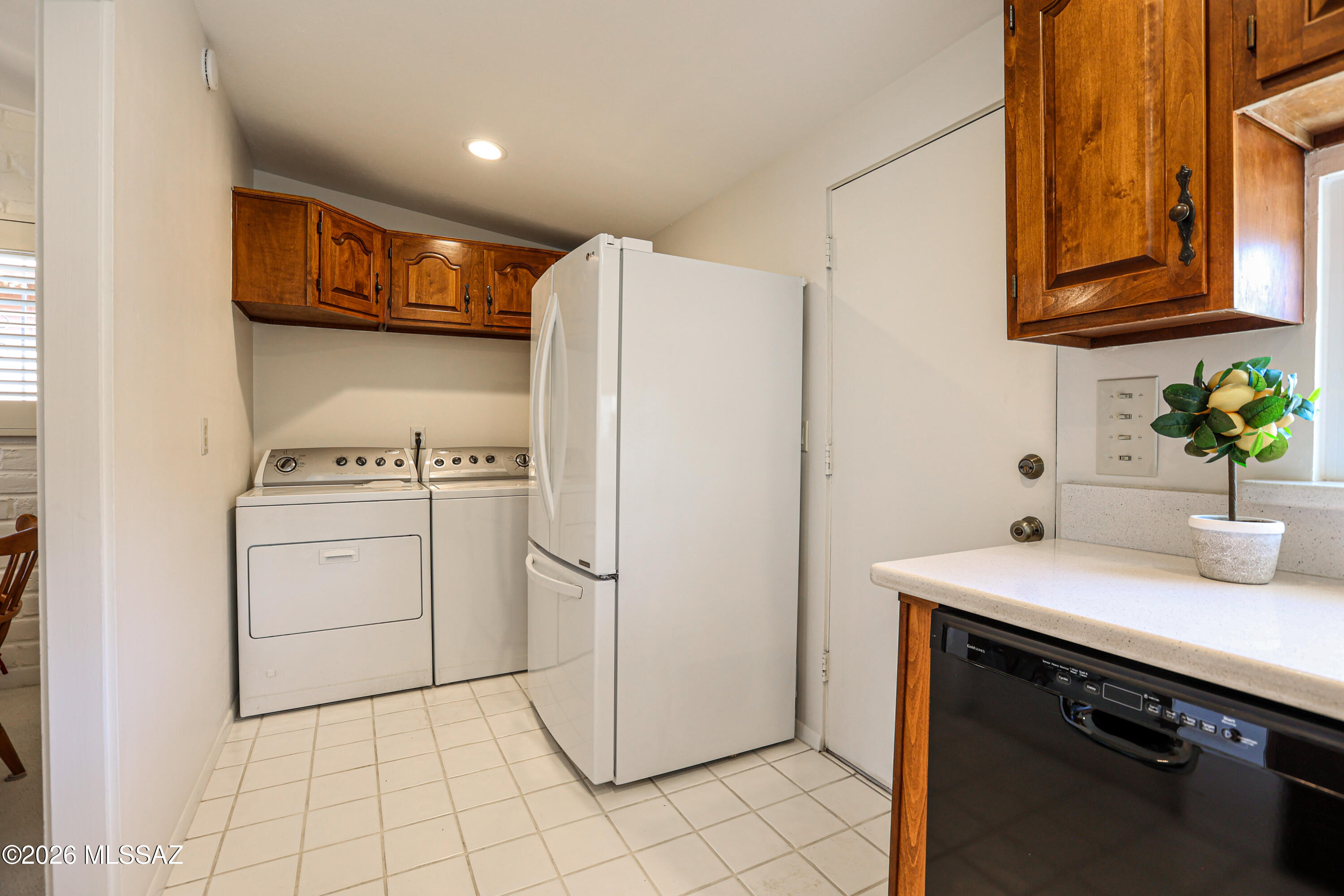 Kingston Knolls Terrace - Residential