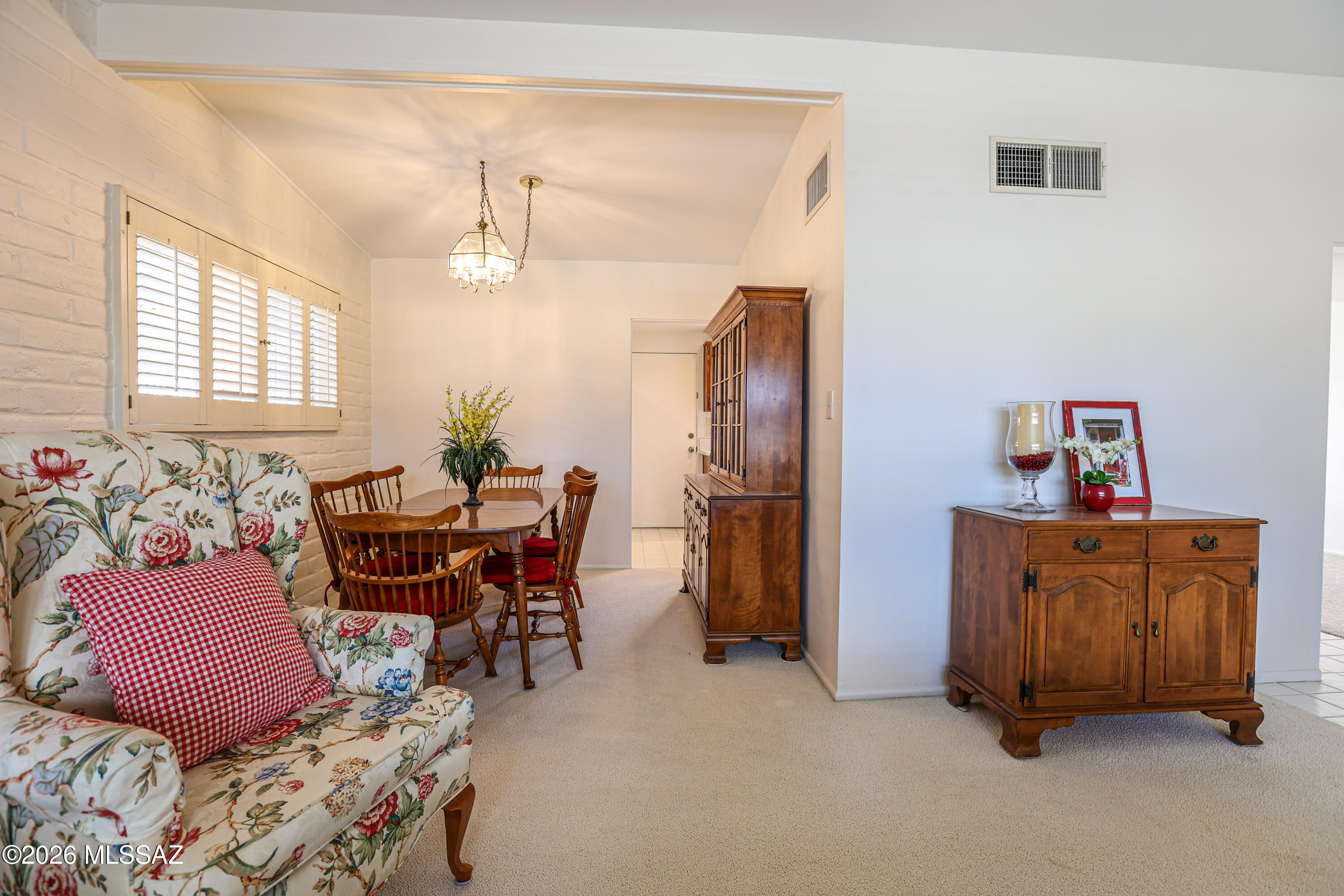 Kingston Knolls Terrace - Residential