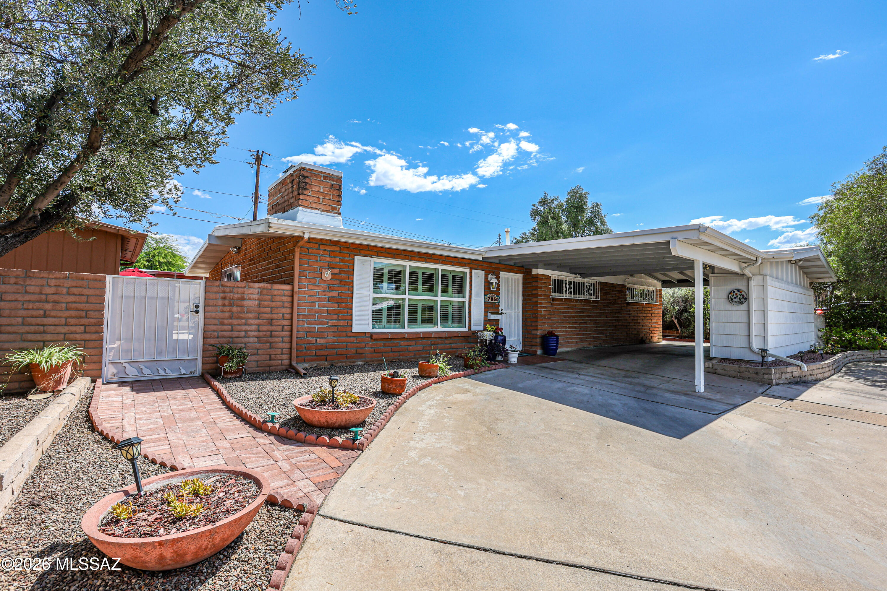 Kingston Knolls Terrace - Residential