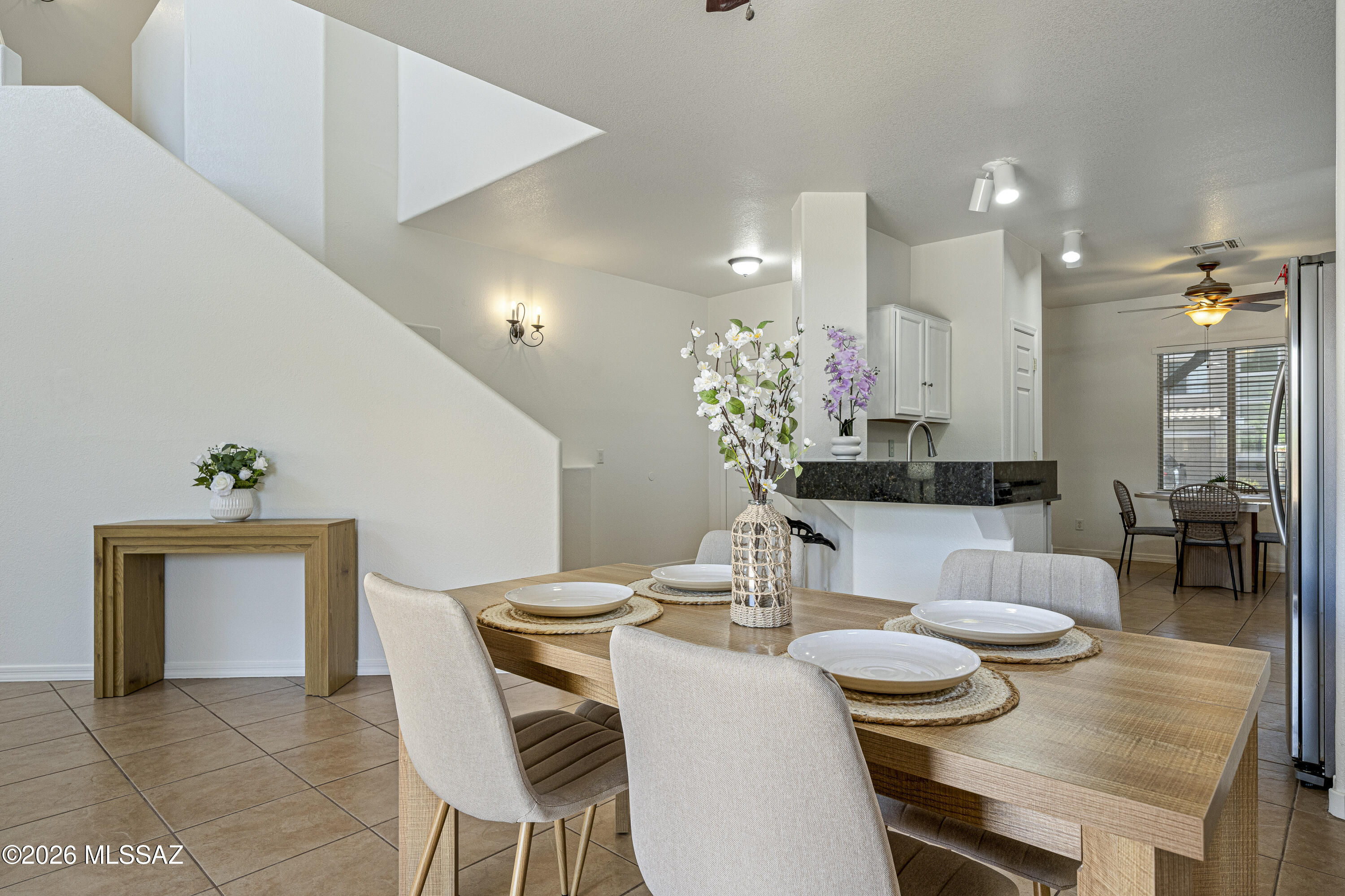 Presidio De Cancion (1-200) - Residential