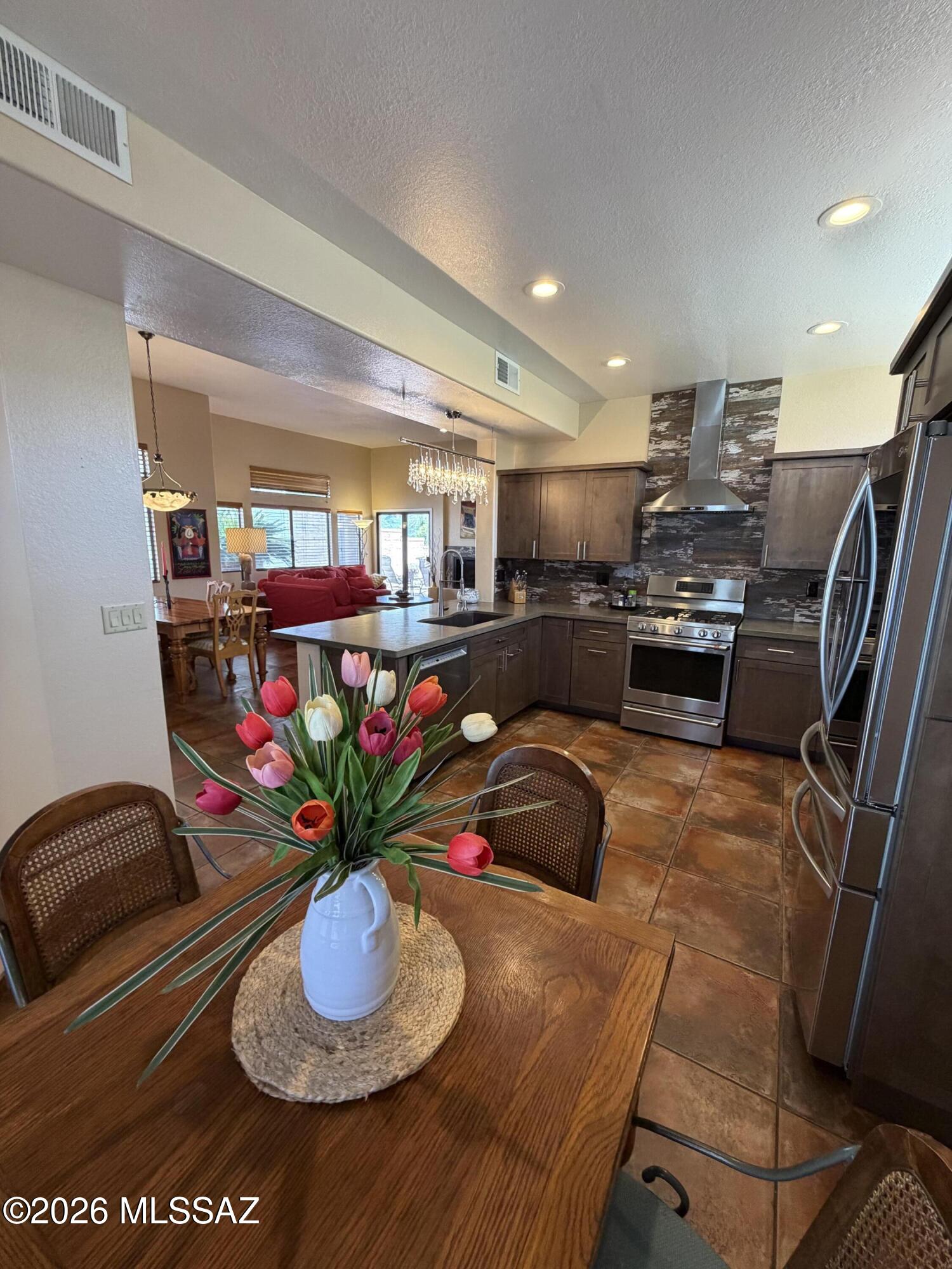 Sunrise Presidio East (1-87) - Residential