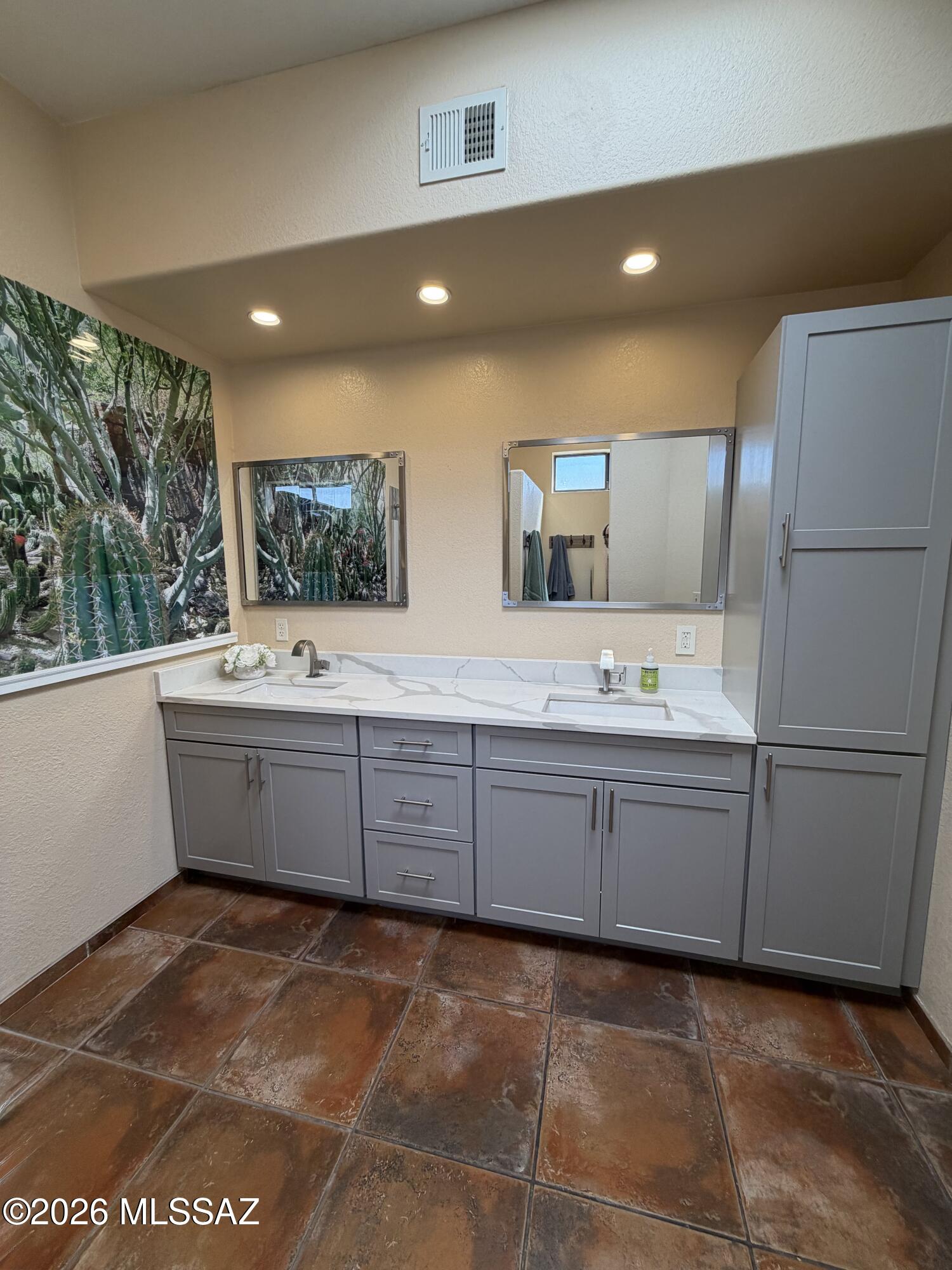 Sunrise Presidio East (1-87) - Residential