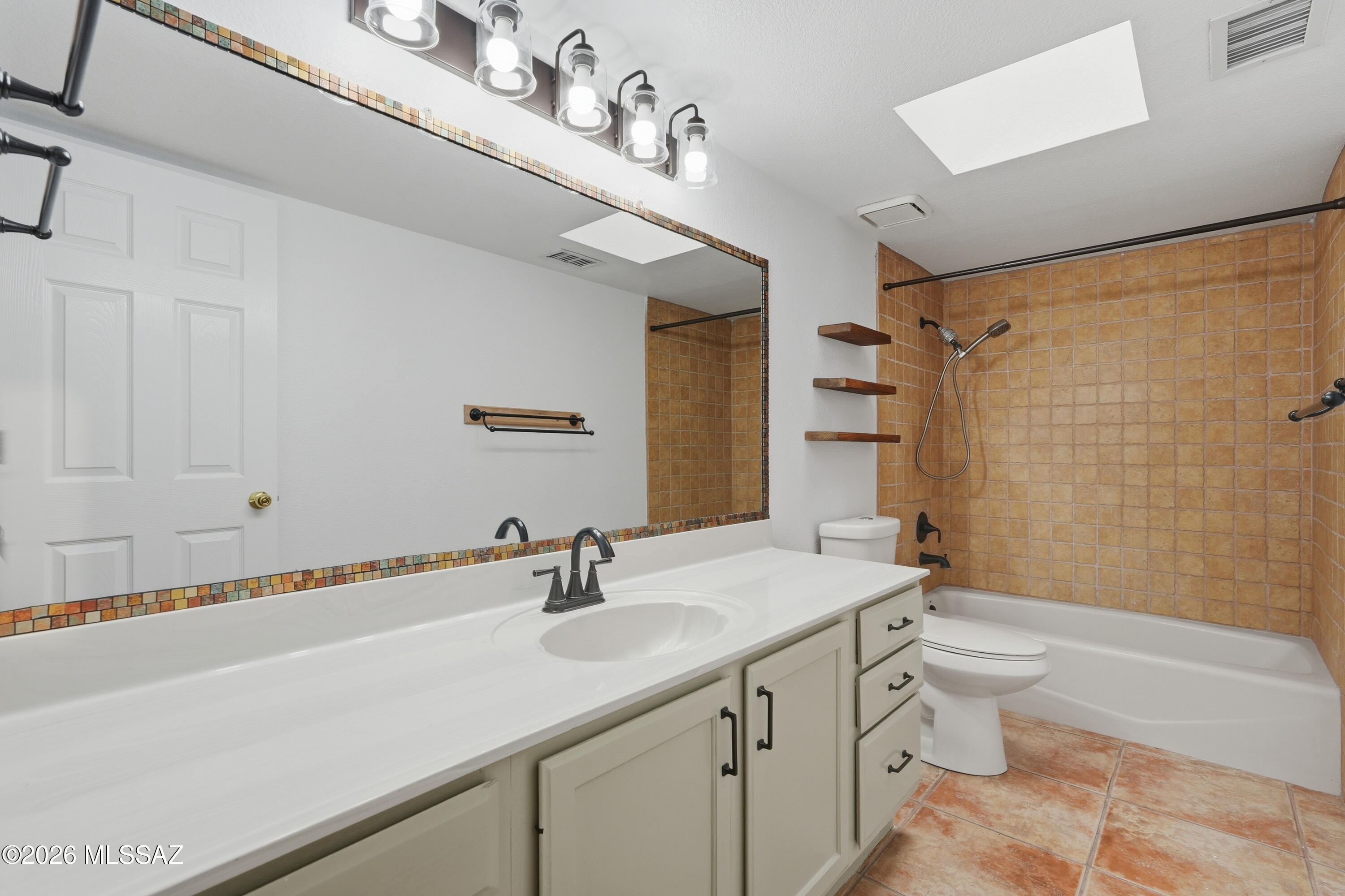 La Serena Townhouses (1-25) - Residential