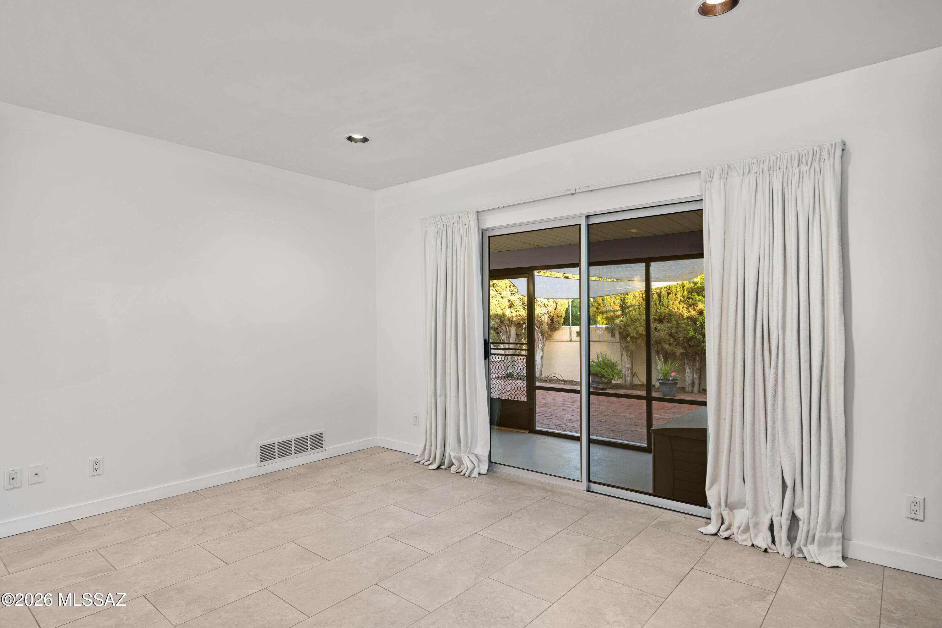 Bel Air Townhouse - Residential