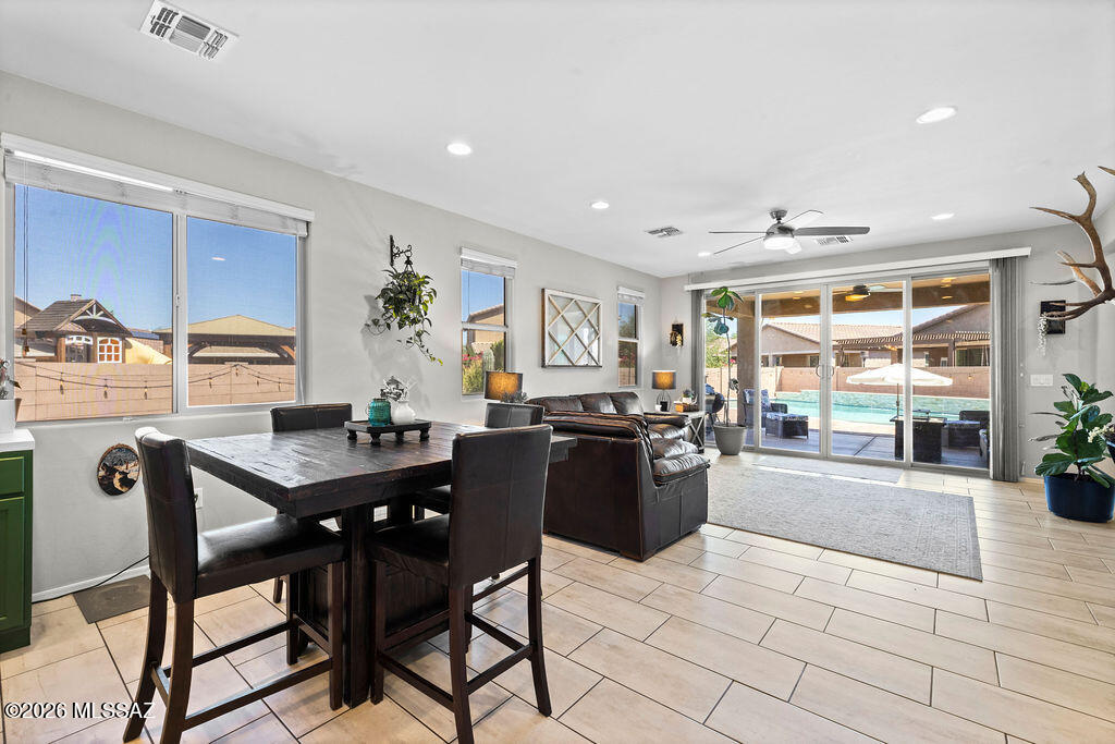 La Estancia De Tucson (1-330) - Residential