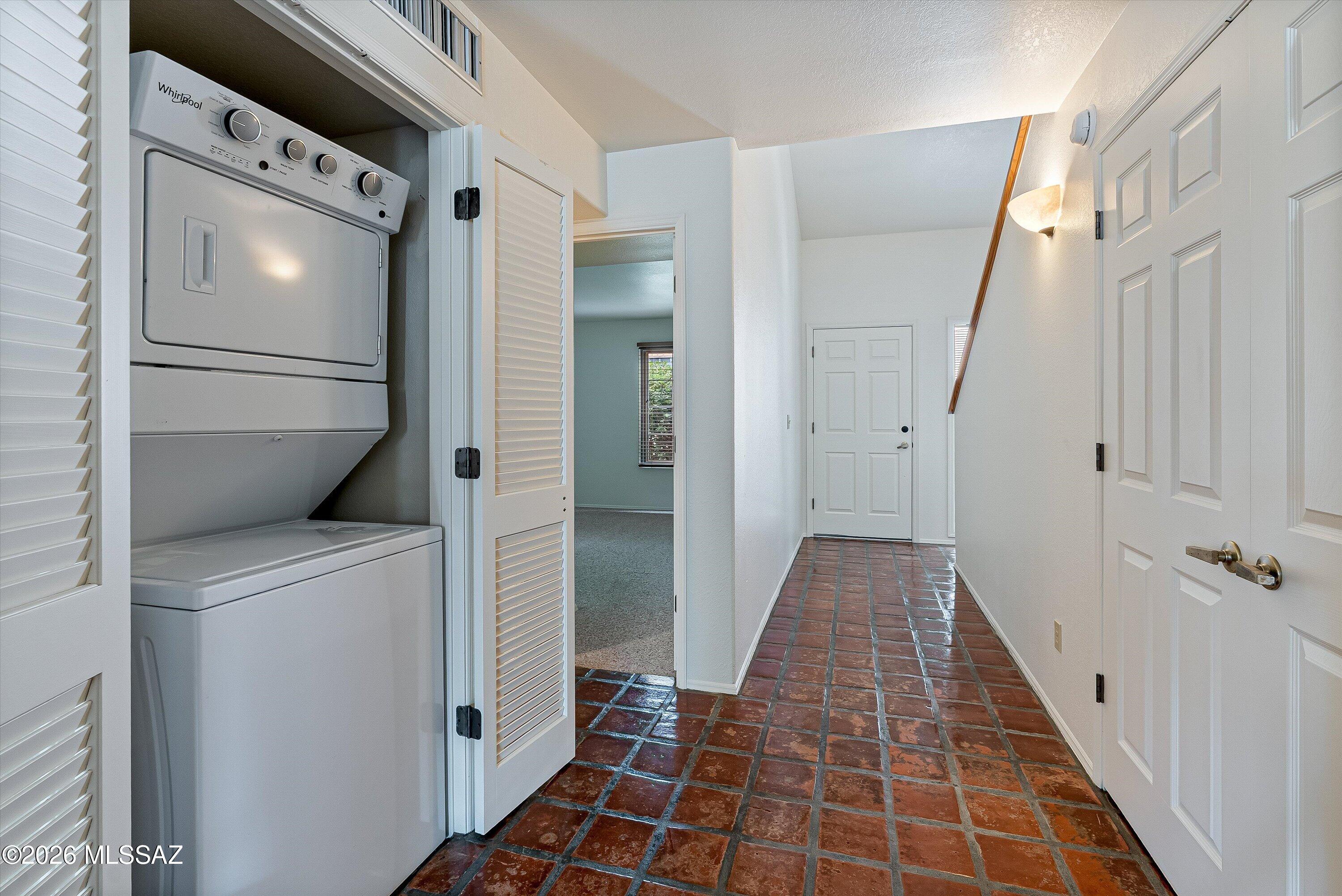 Ventana De Sabino Villas (1-90) - Residential