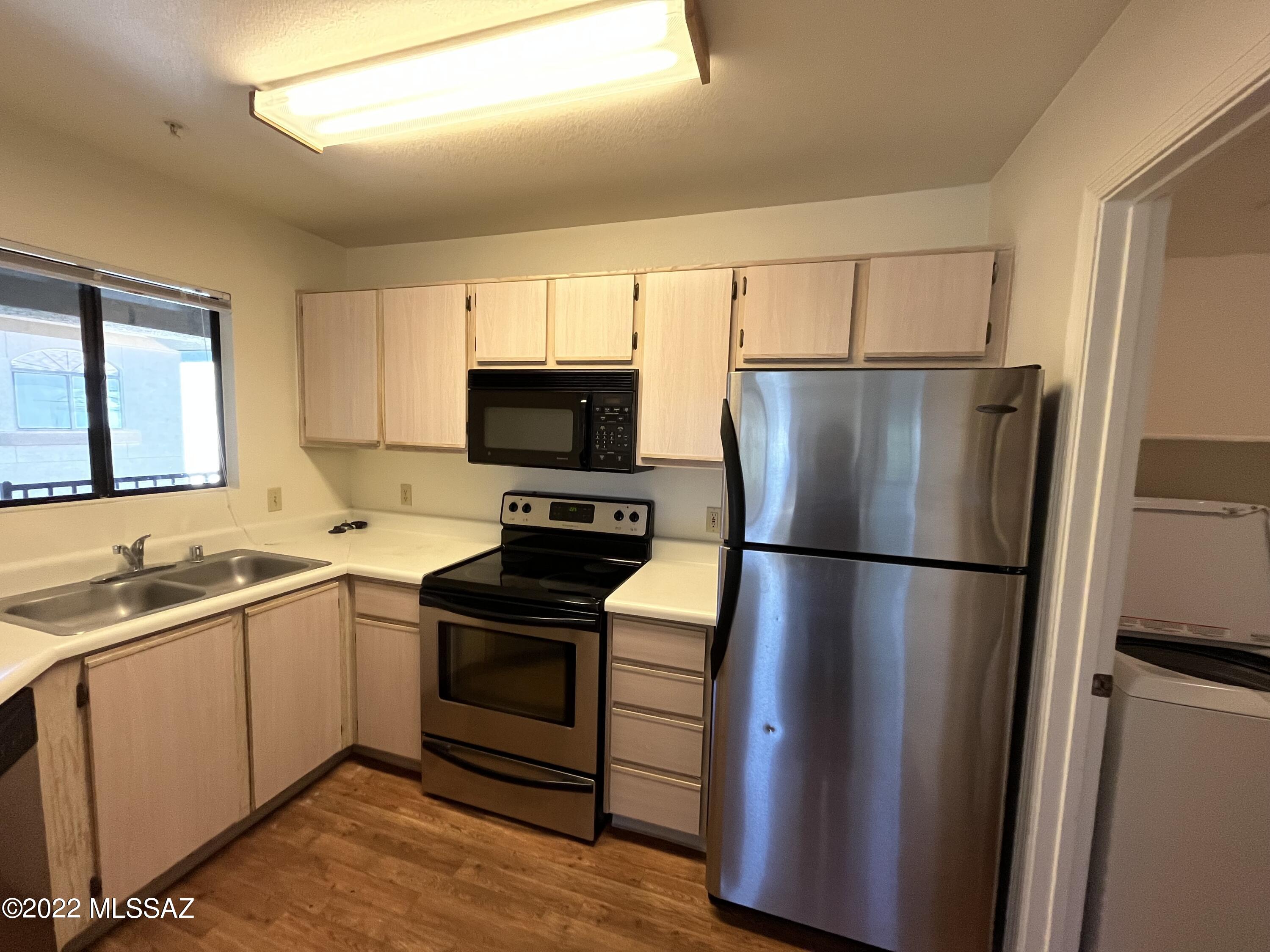 Veranda at Ventana Condominiums - Residential Lease