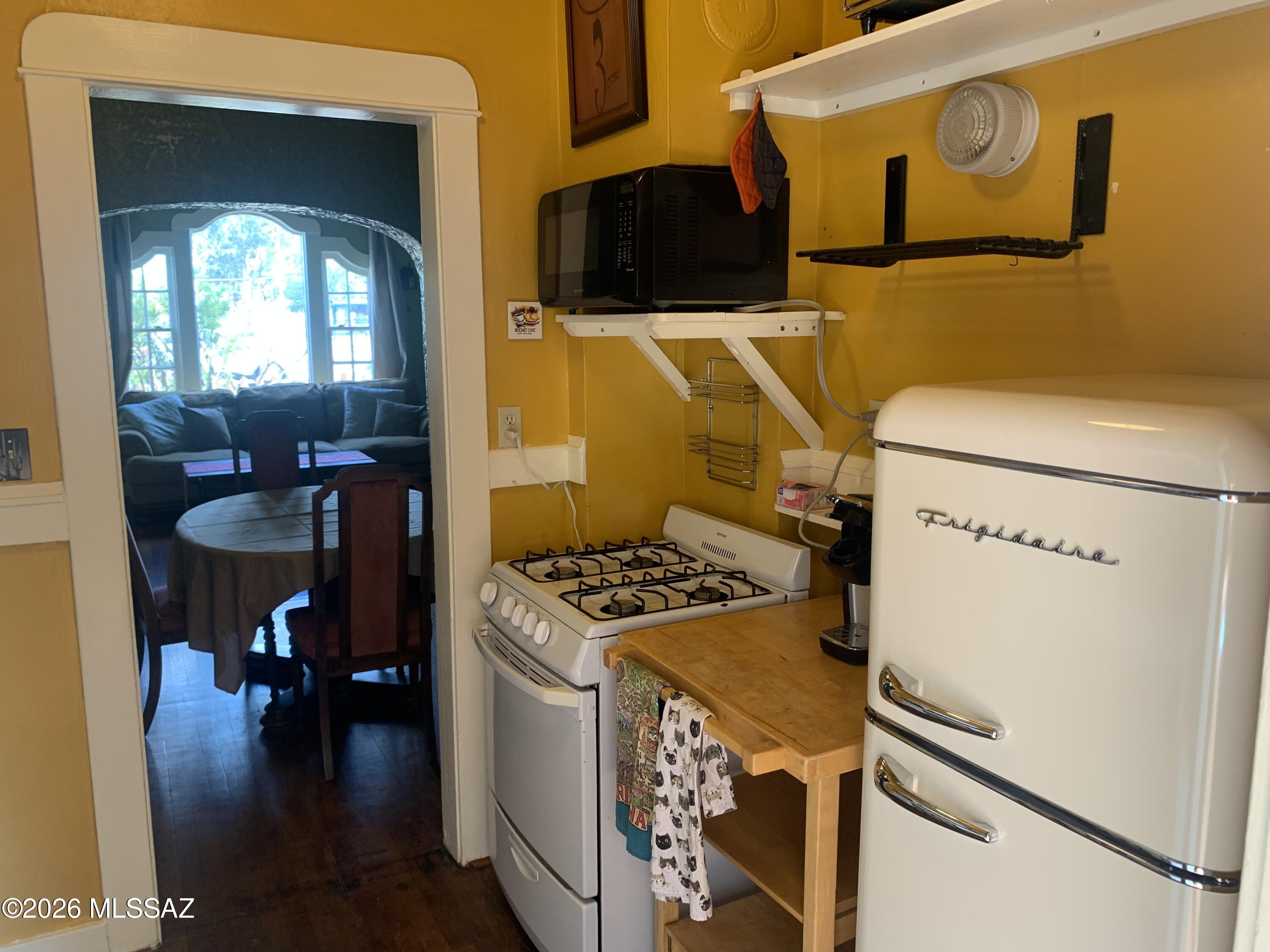 Monterey Add Amended - Residential Lease