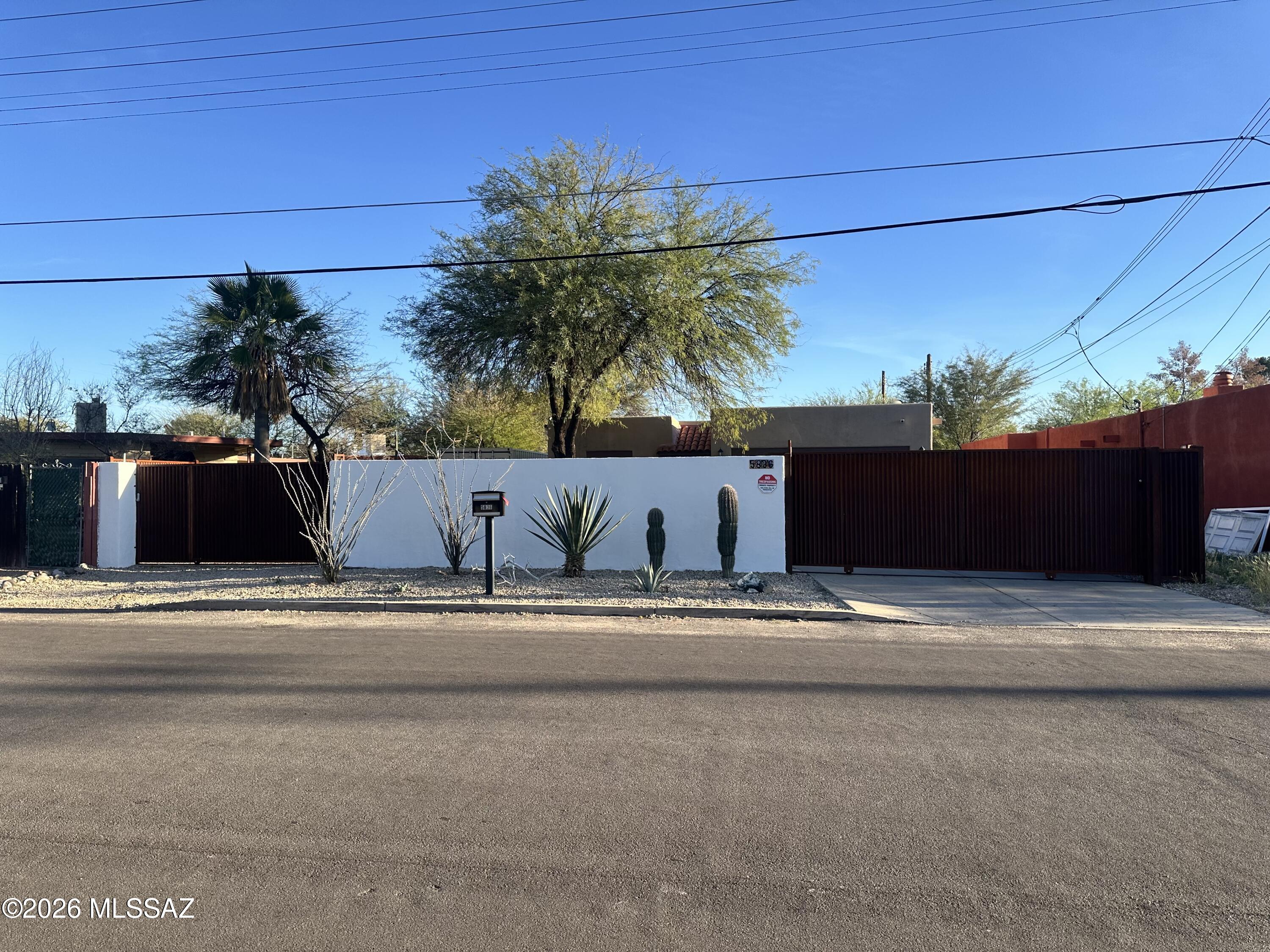 Mountain View Acre Farms - Residential Lease